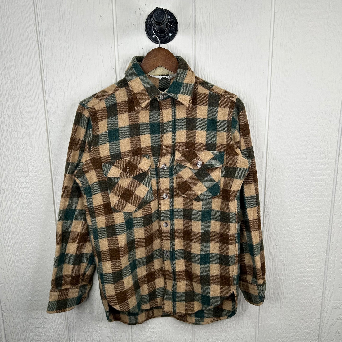 Vintage 80's Woolrich Brown & Green Plaid Flannel (S)