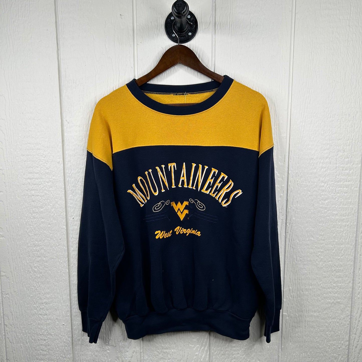 Vintage WVU Mountaineer Graphic Crewneck (XL)
