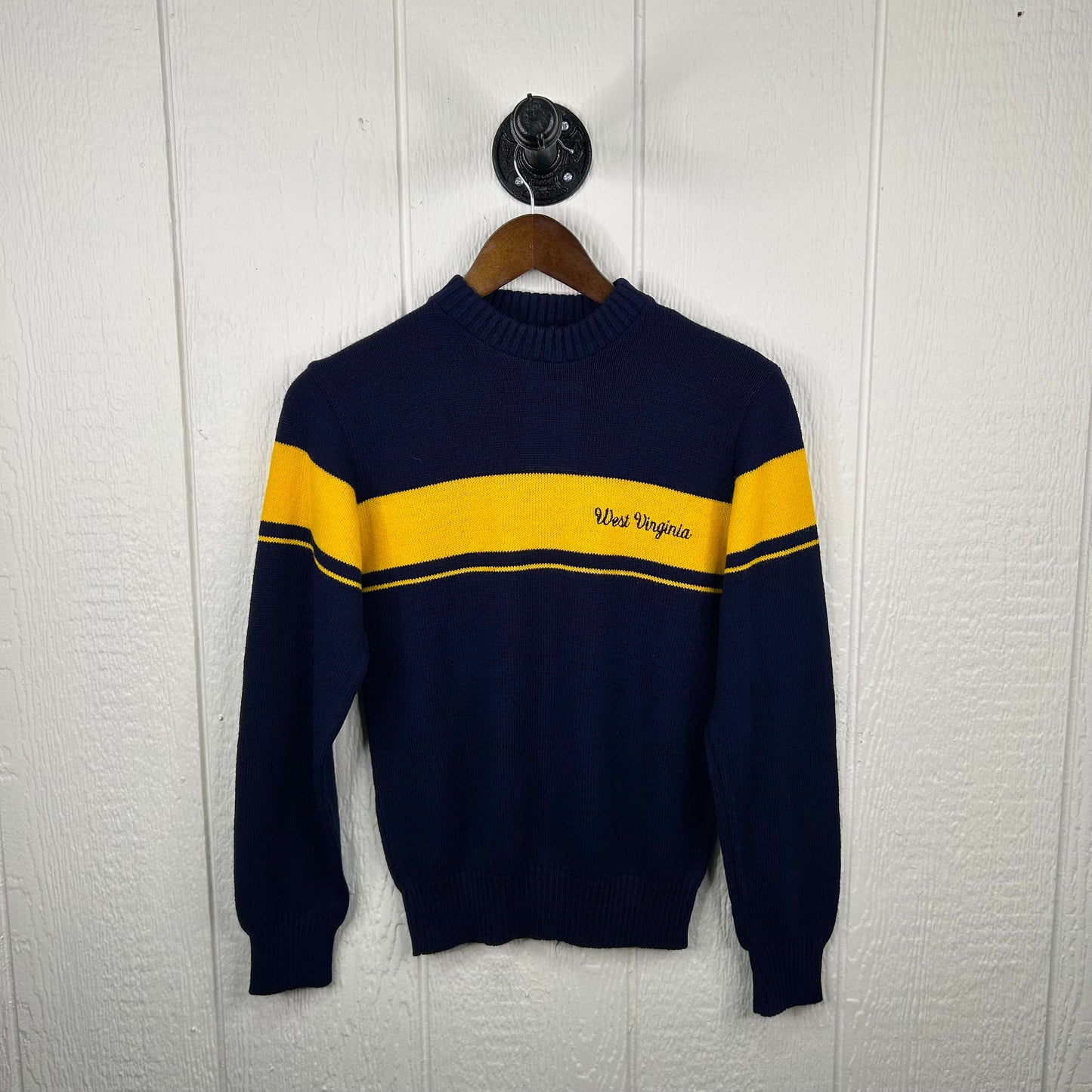 Vintage 80s Embroidered West Virginia Hand Knit Sweater (L)