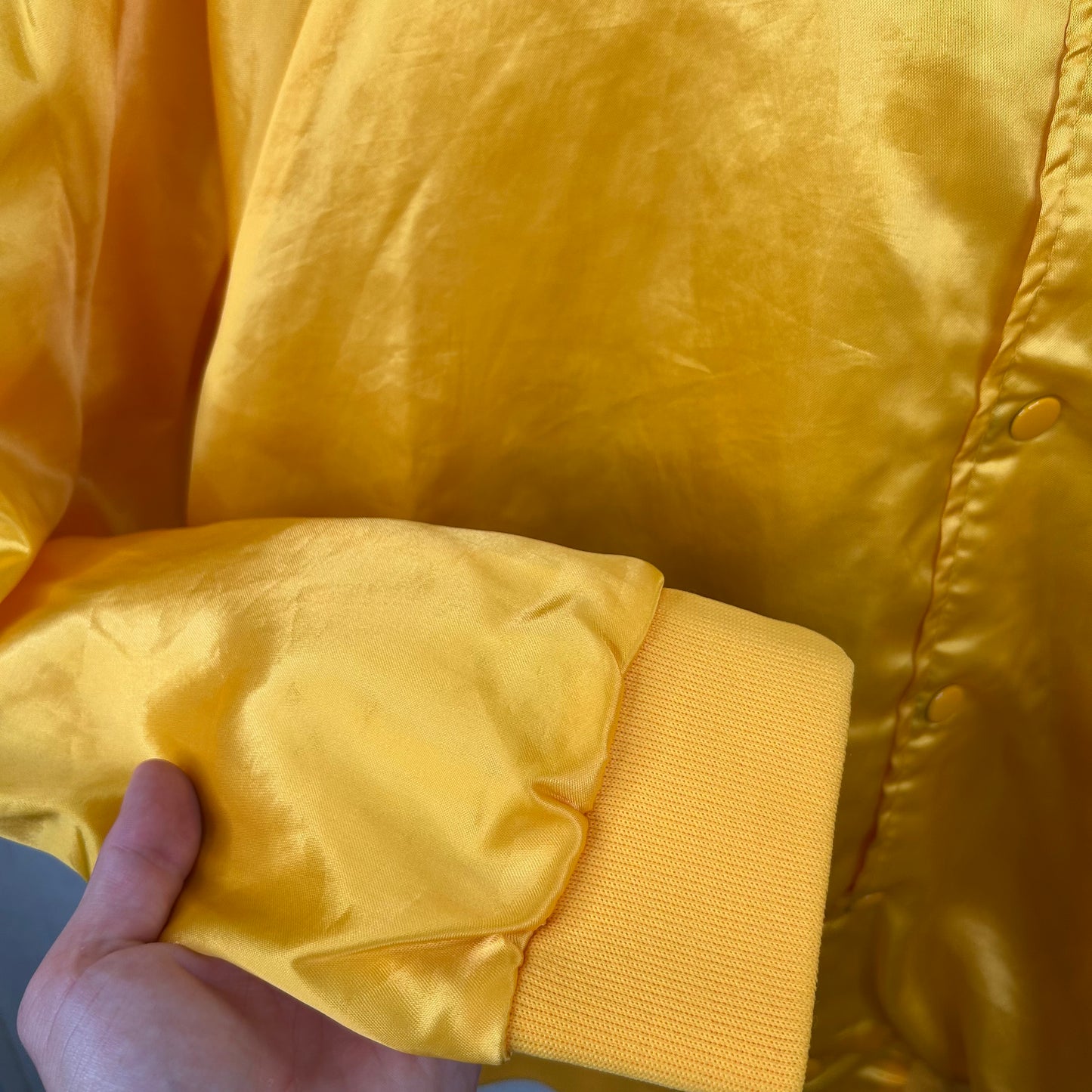 Vintage 80s Gold West Virginia Bomber Jacket (L)