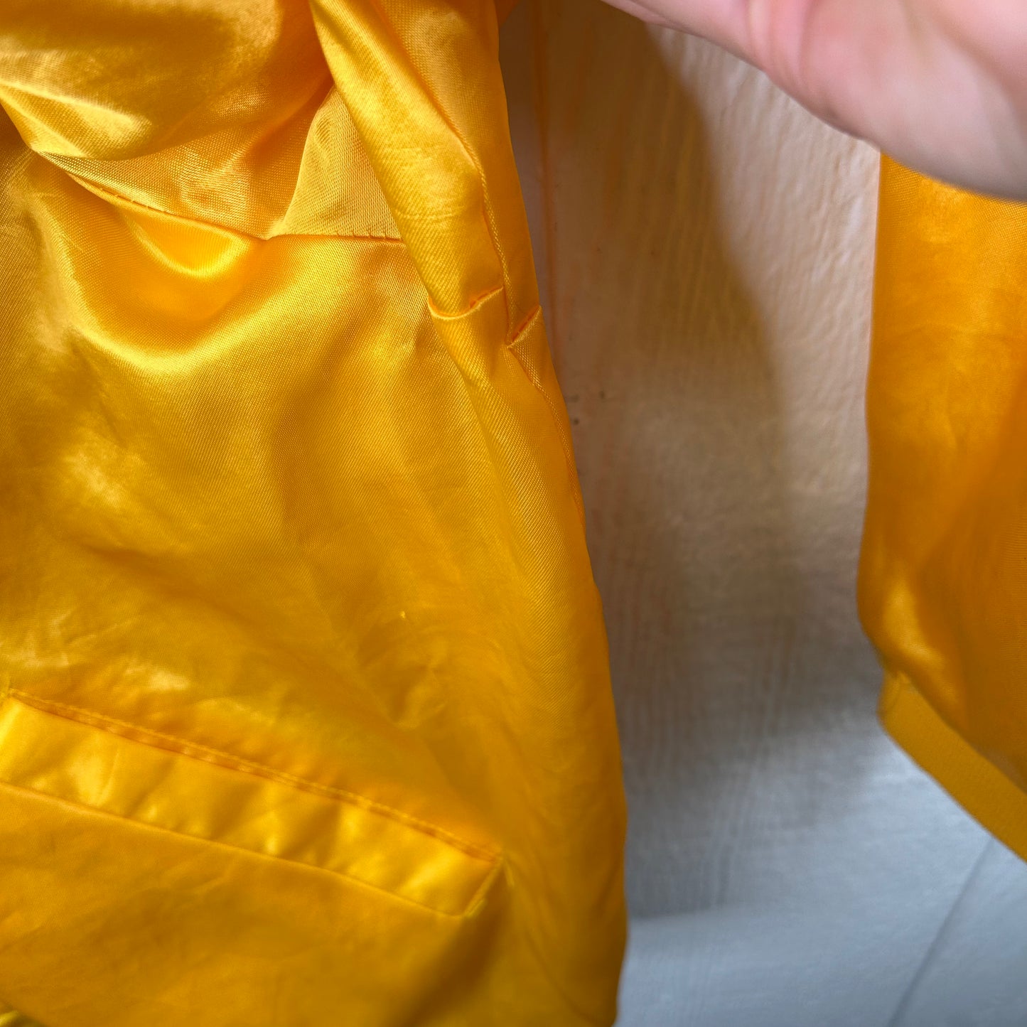 Vintage 80s Gold West Virginia Bomber Jacket (L)