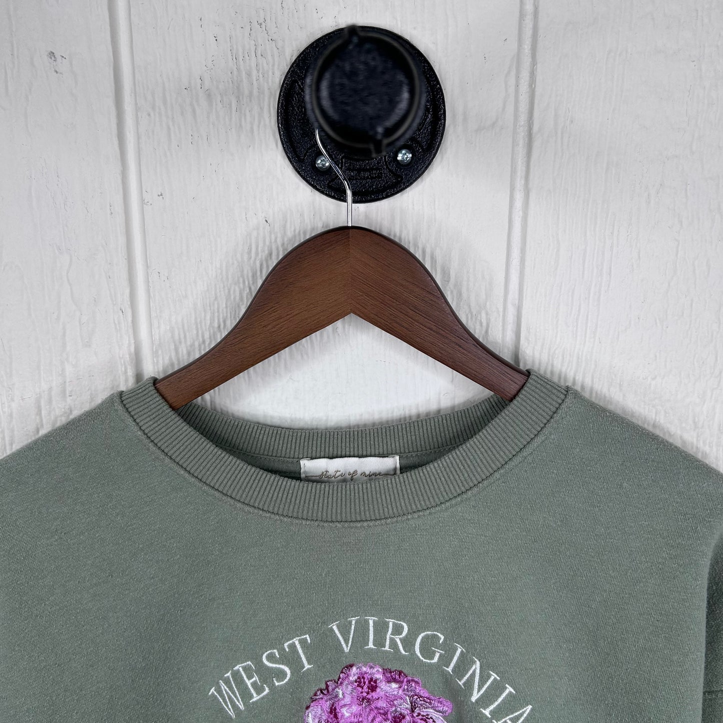 Vintage 90's West Virginia Rhododendron Crewneck (M)