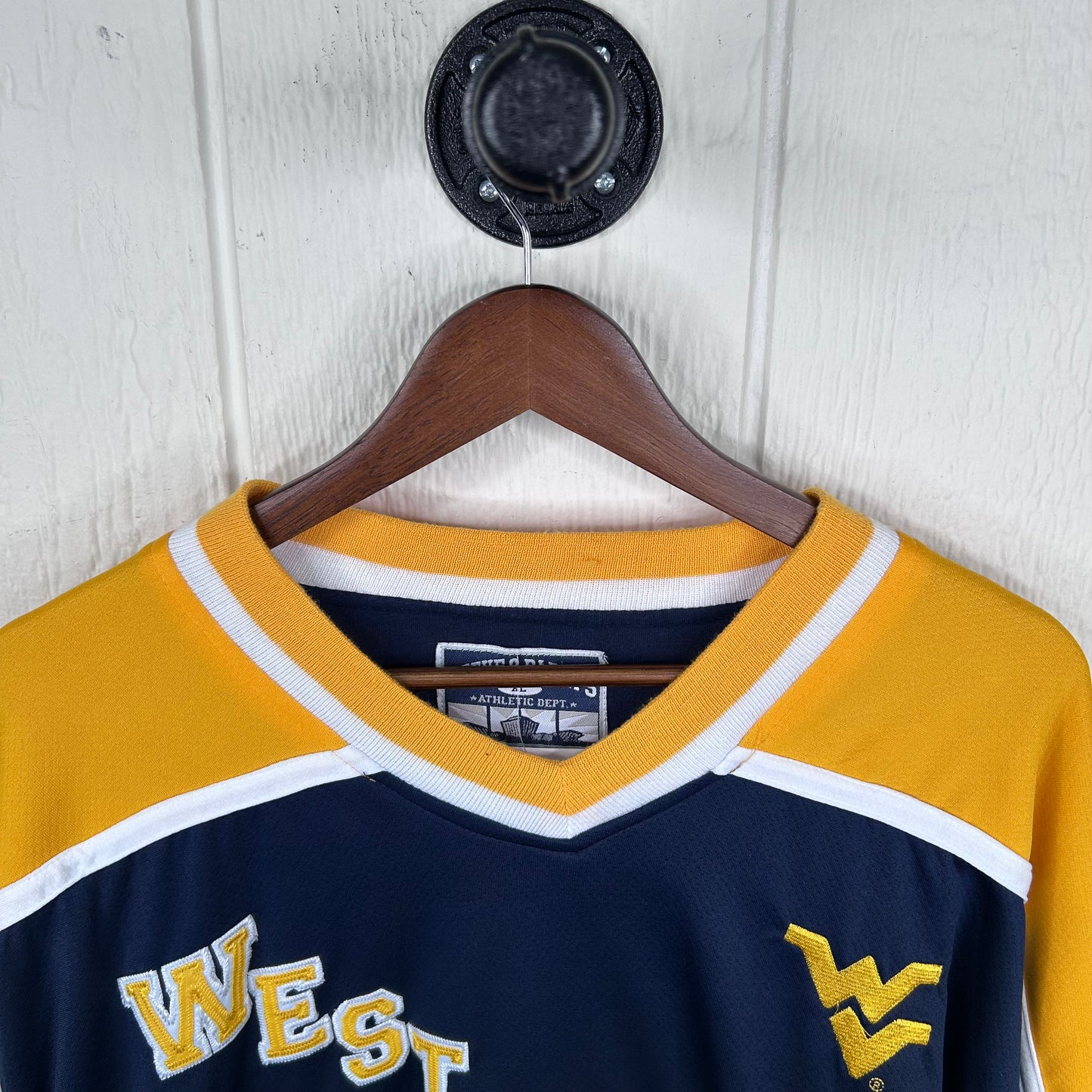 Vintage WVU Mountaineers Number 99 Hockey Jersey (XL)