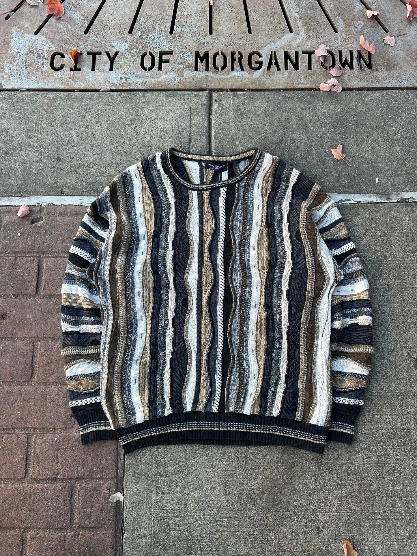 Vintage 90's Italian 3D Knit Coogi Style Sweater (L)