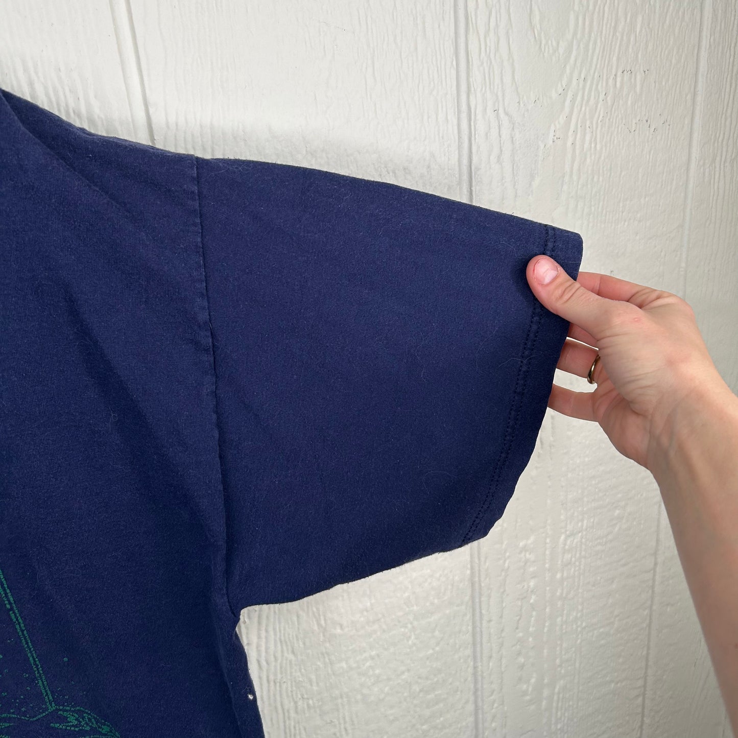 Vintage 90's Copper Mountain Club Med. Skiing Tee (XL)