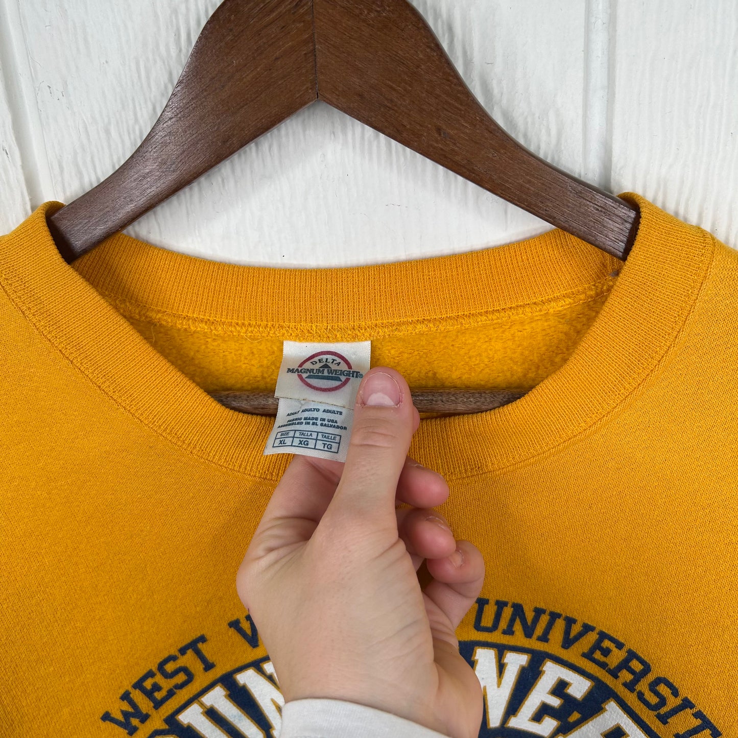 Vintage y2k West Virginia Mountaineers Football Crewneck (XL)