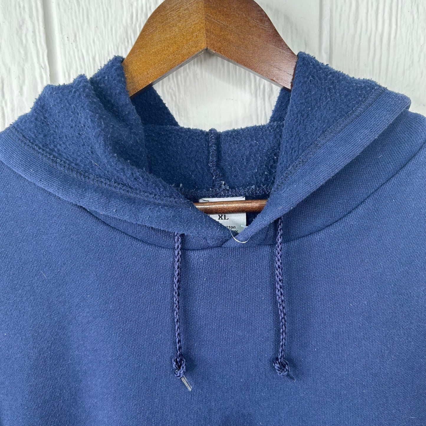 Vintage Navy Blue Heavy Weight Carhartt Hoodie (XL)