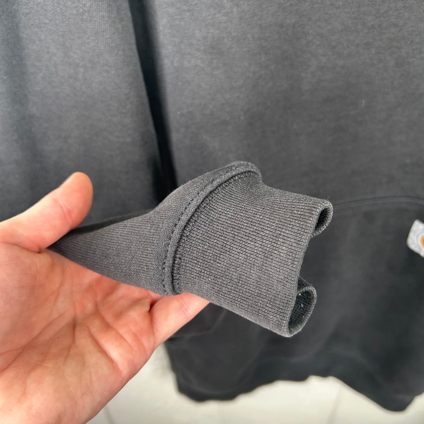 Y2K Black Heavy Weight Carhartt Hoodie (S)