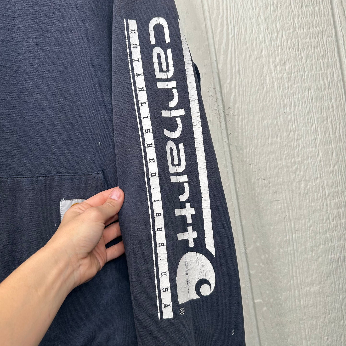 Y2k Navy Thrashed Carhartt Hoodie (M)