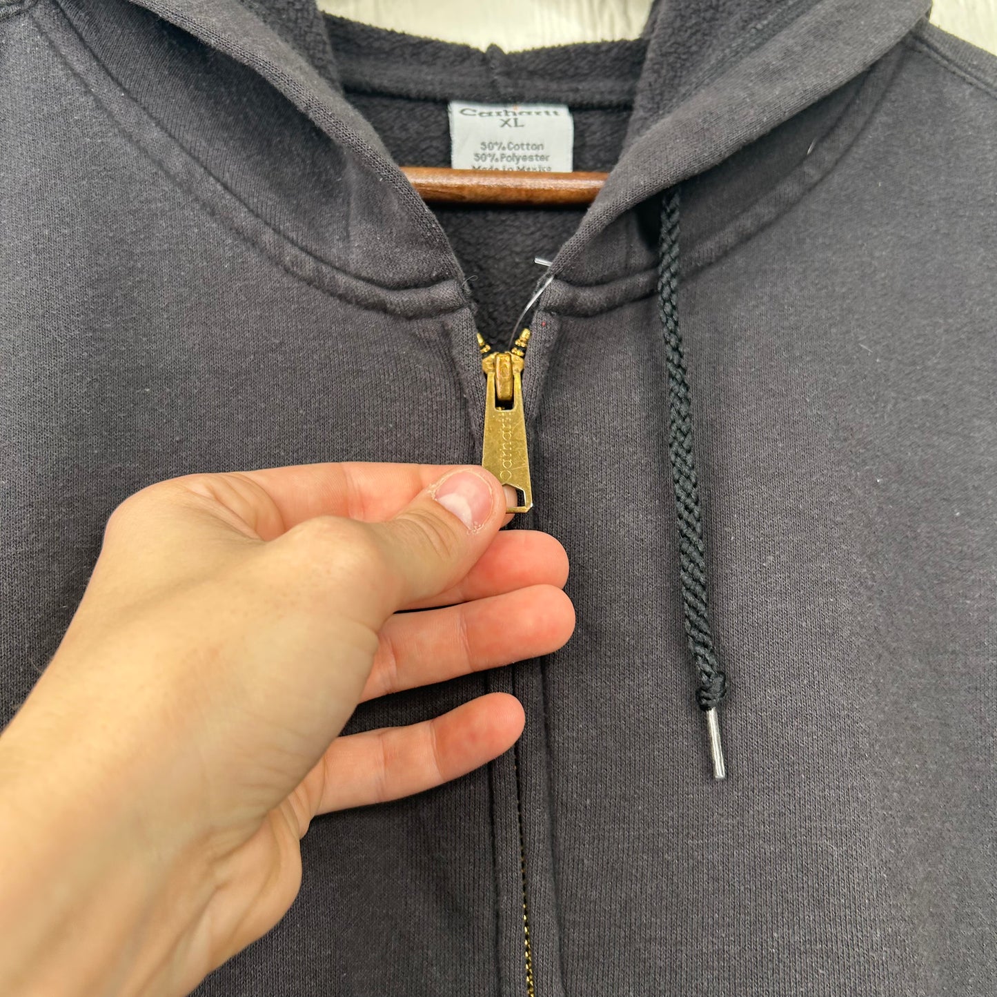 Vintage Black Heavy Weight Zip-Up Hoodie (XL)