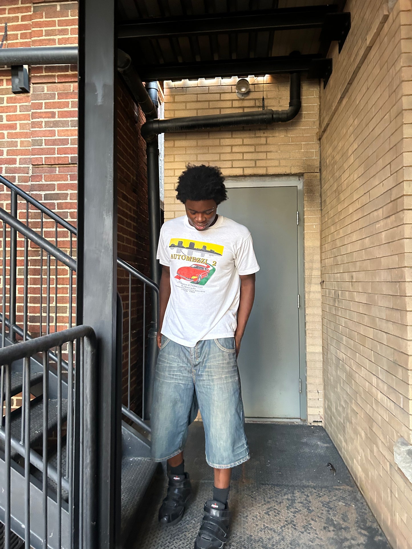 Vintage 90's Automezzi 2 Ferrari Graphic Tee (XL)