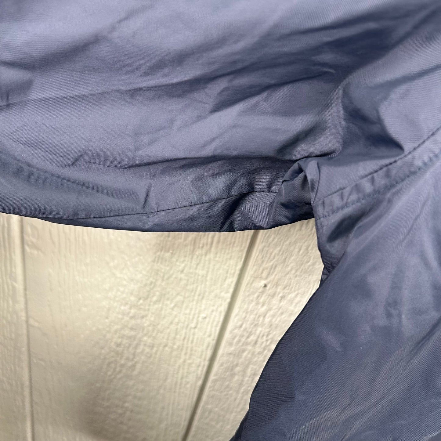 Y2K Embroidered WVU V-Neck Windbreaker (S)