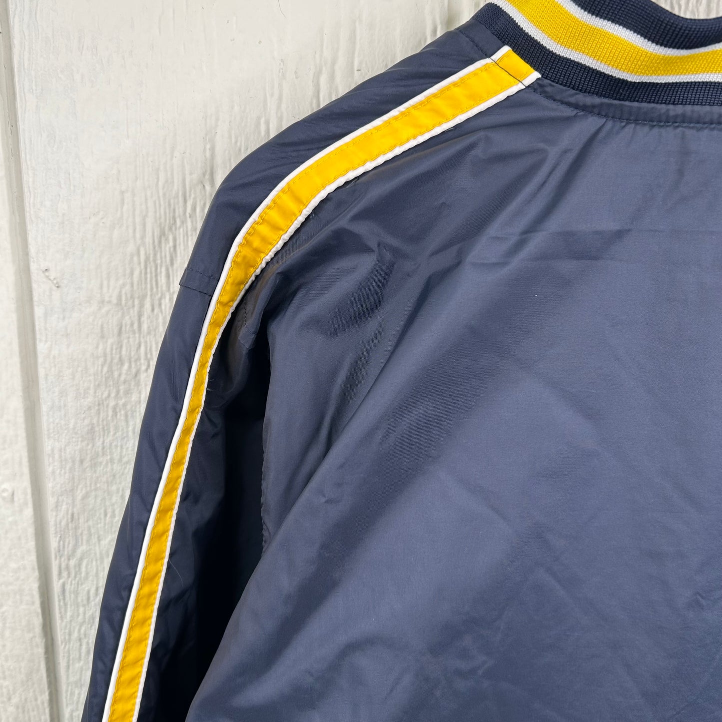 Y2K Embroidered WVU V-Neck Windbreaker (S)
