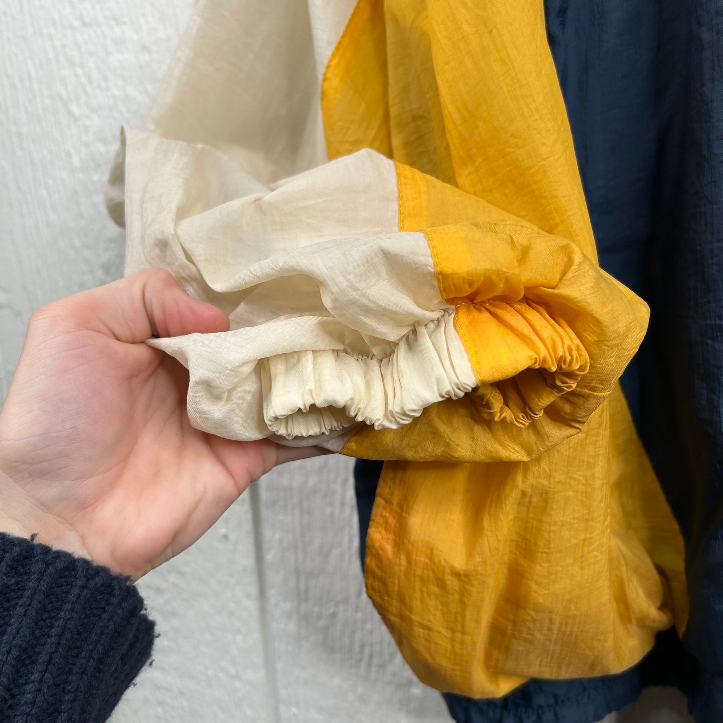 Vintage 90's West Virginia University Full-Zip Windbreaker (XL)
