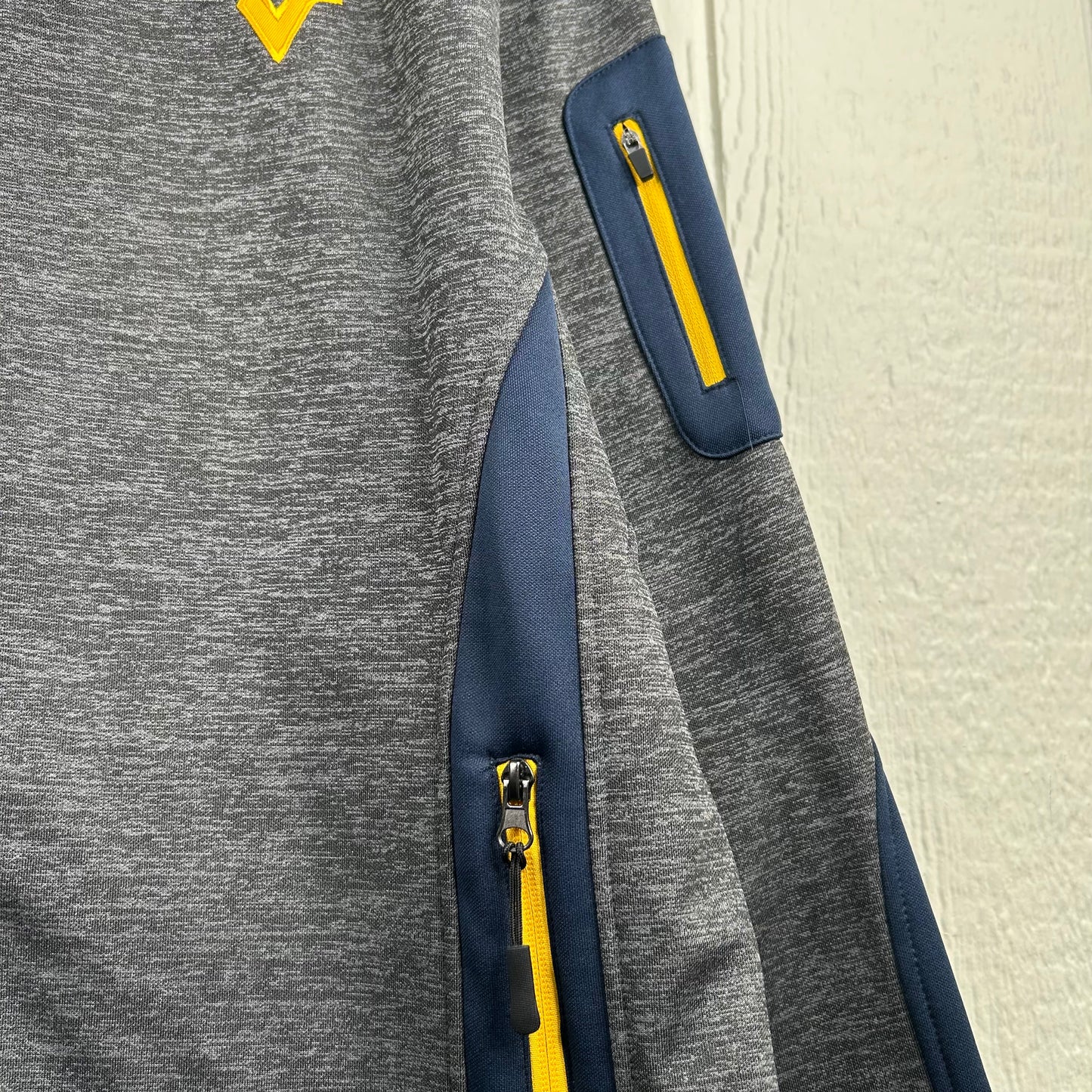 Modern Embroidered Flying WV Gray Full-Zip Jacket (XL)