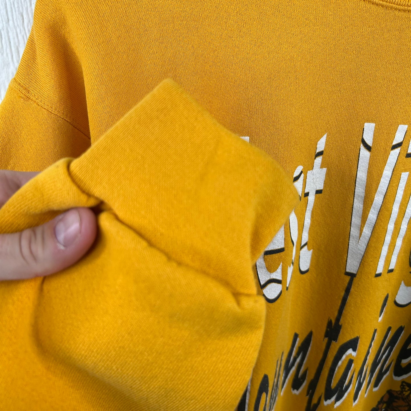 Vintage 90's West Virginia Mountaineers Script Crewneck (L)