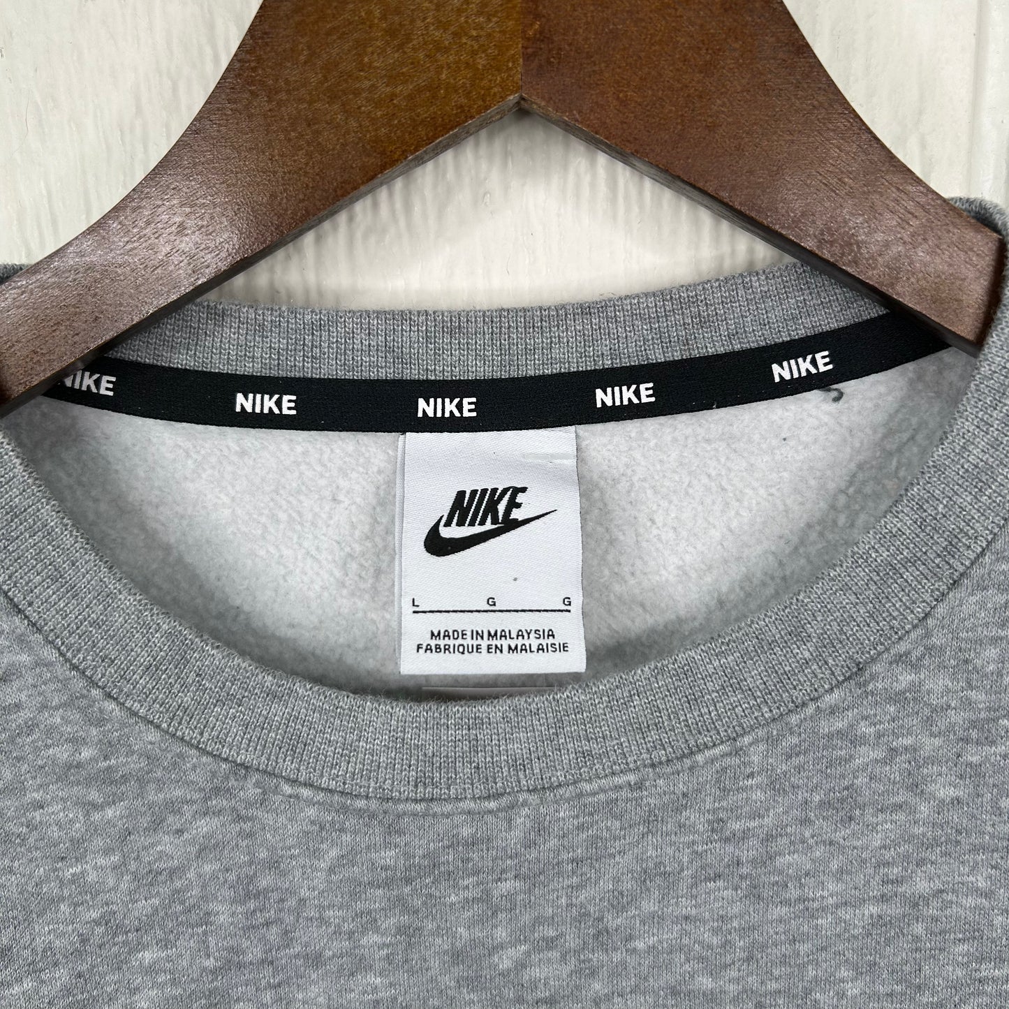 Modern West Virginia Nike Center Swoosh Crewneck (L)