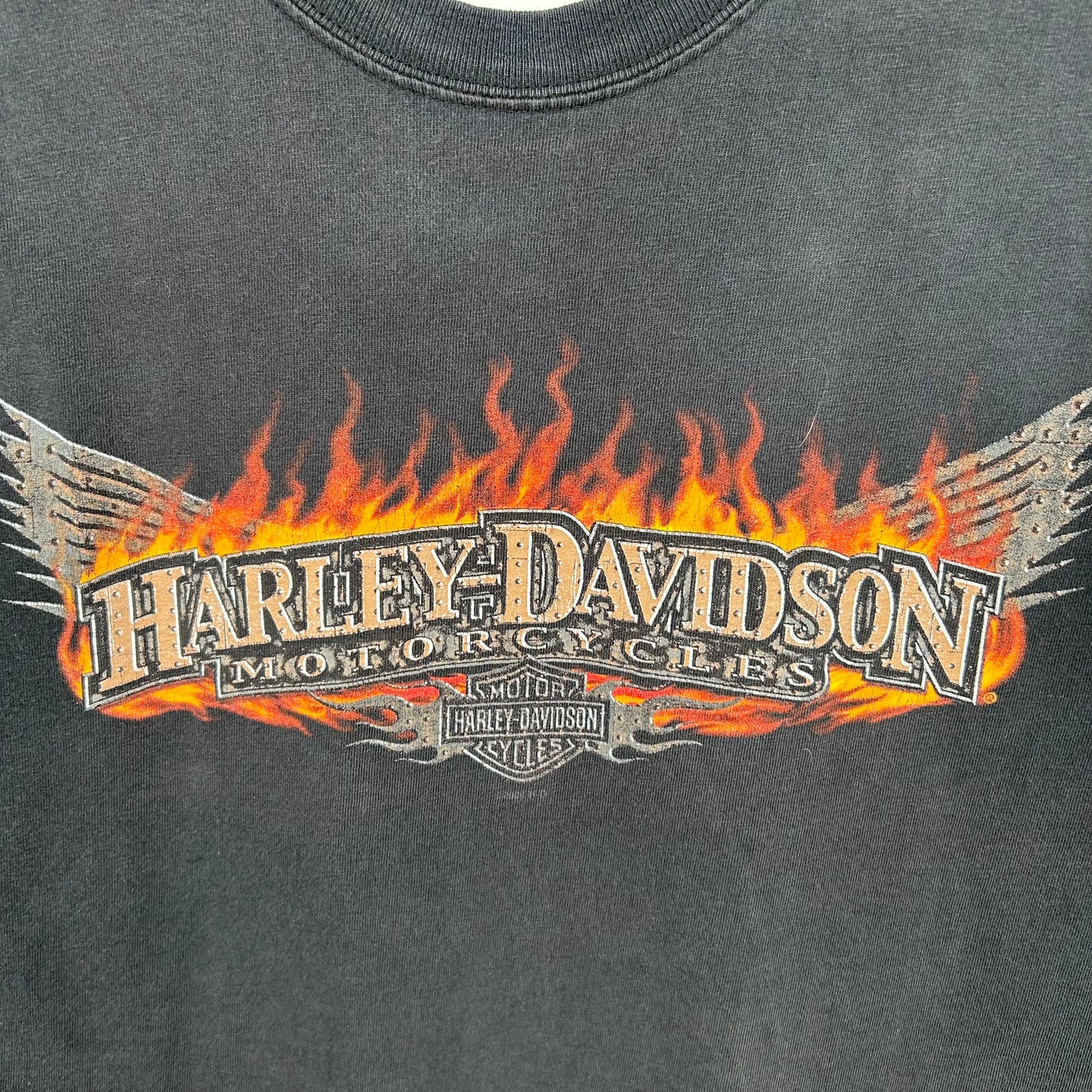 Vintage 90's Harley Davidson Kansas Flames Graphic Tee (L)