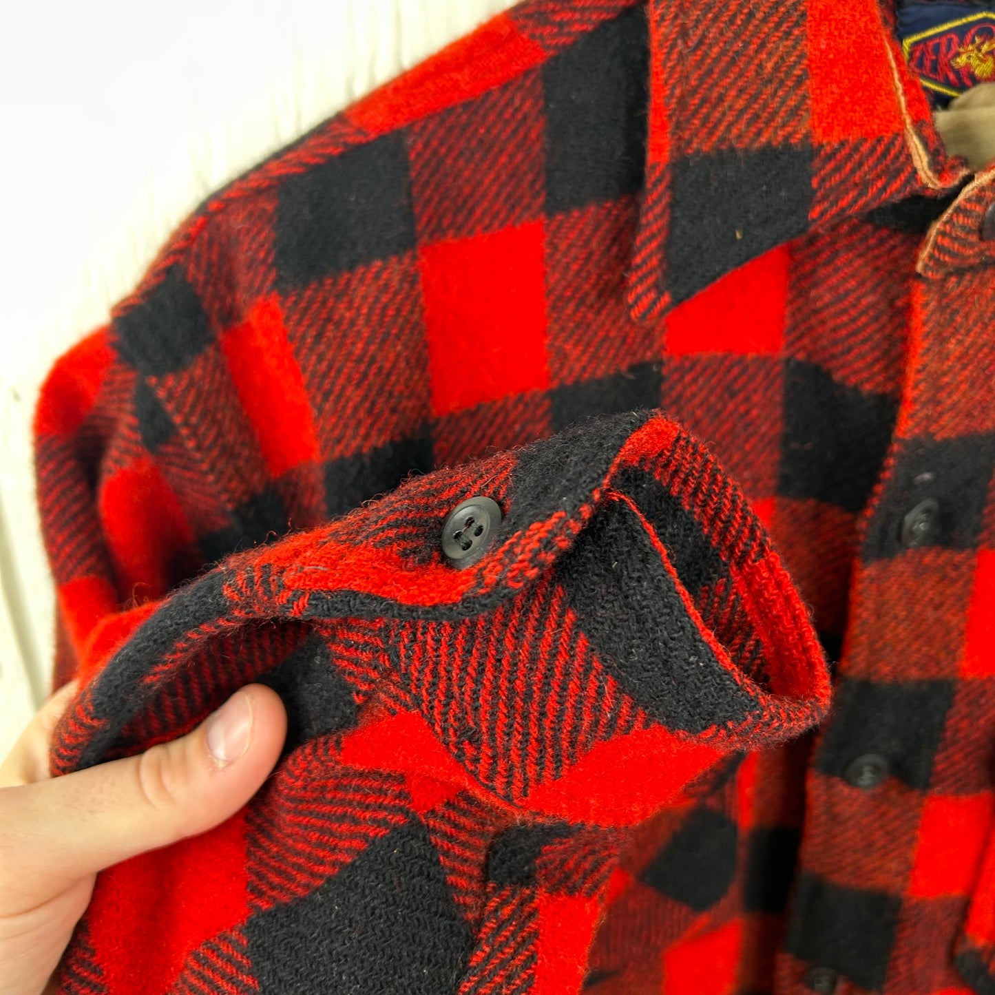 Vintage 90's Plaid Wool Button-Up (L)