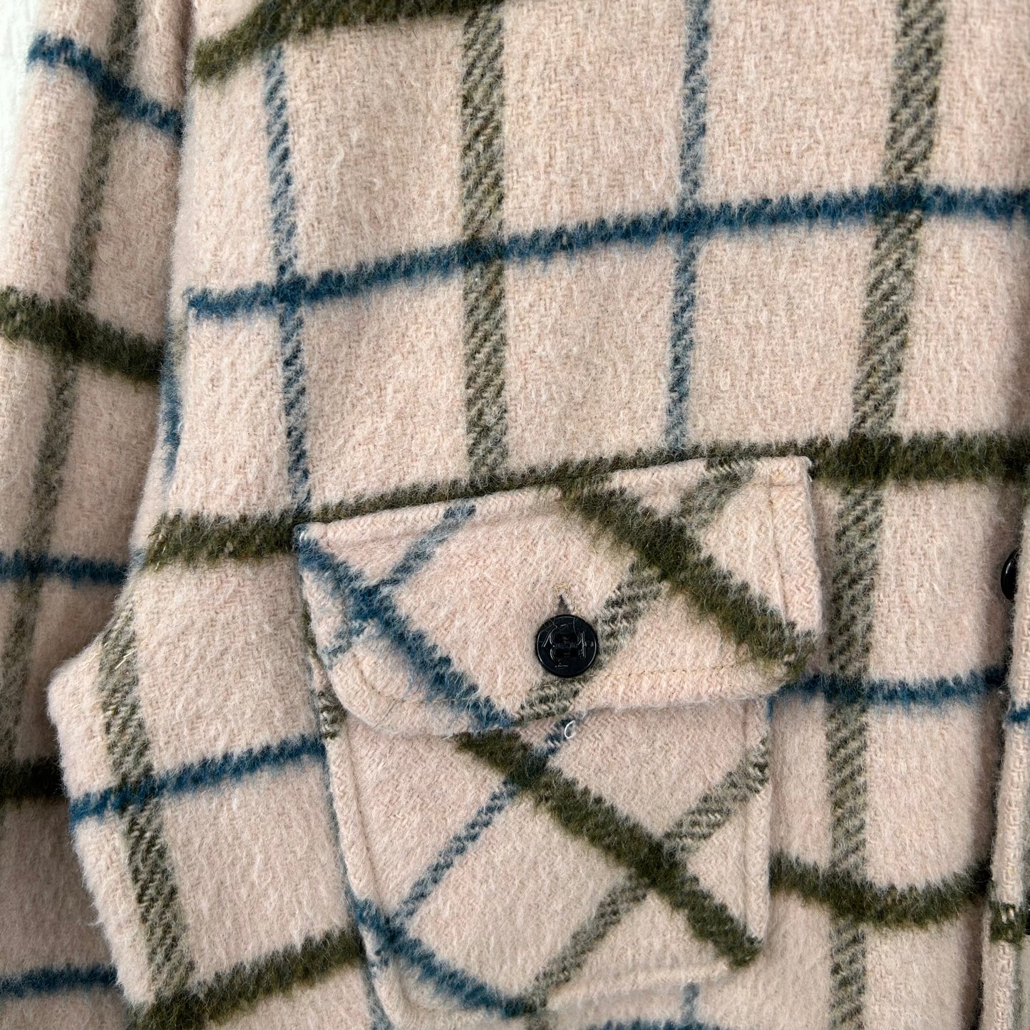Vintage 70's Niagara Cream Plaid Flannel (M)