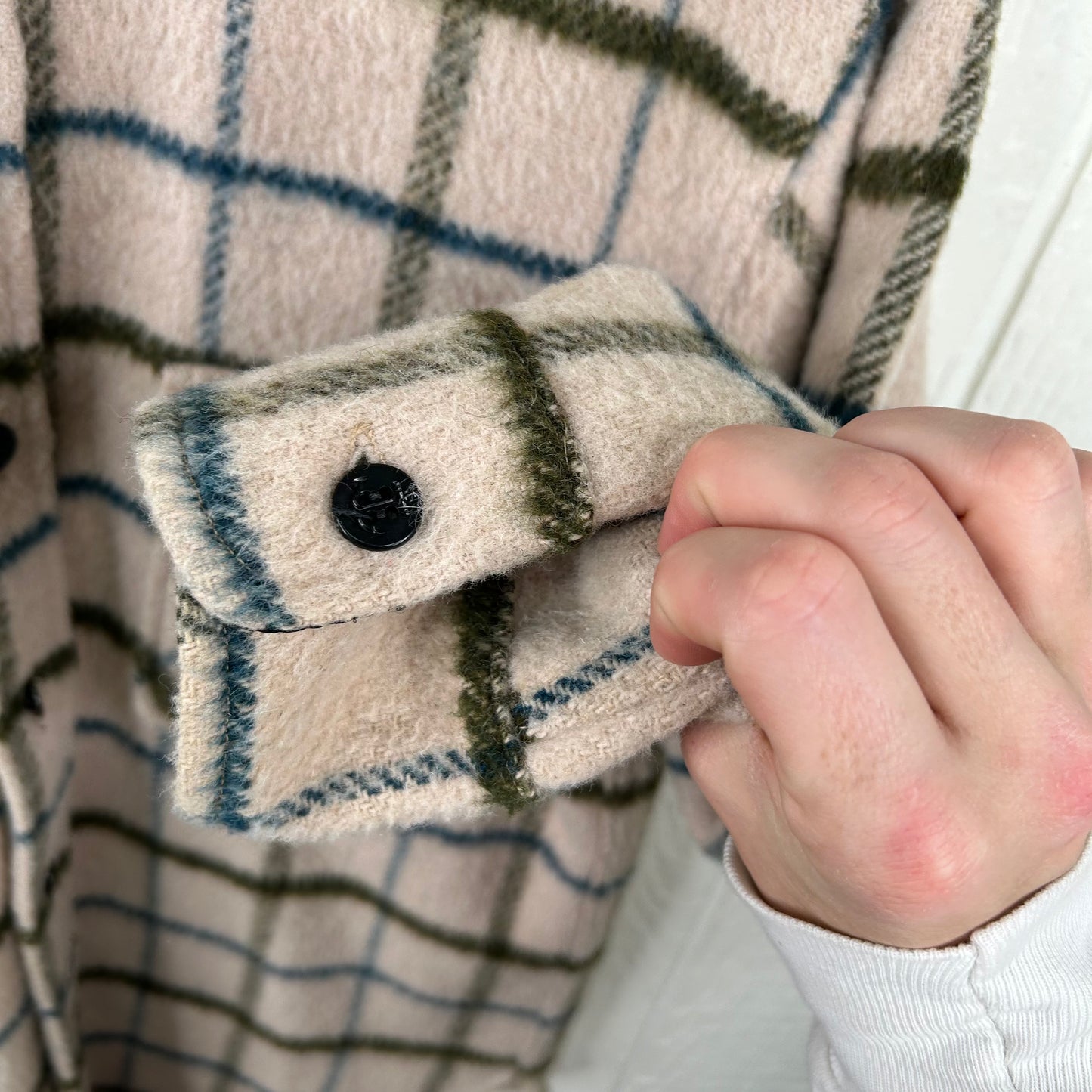 Vintage 70's Niagara Cream Plaid Flannel (M)