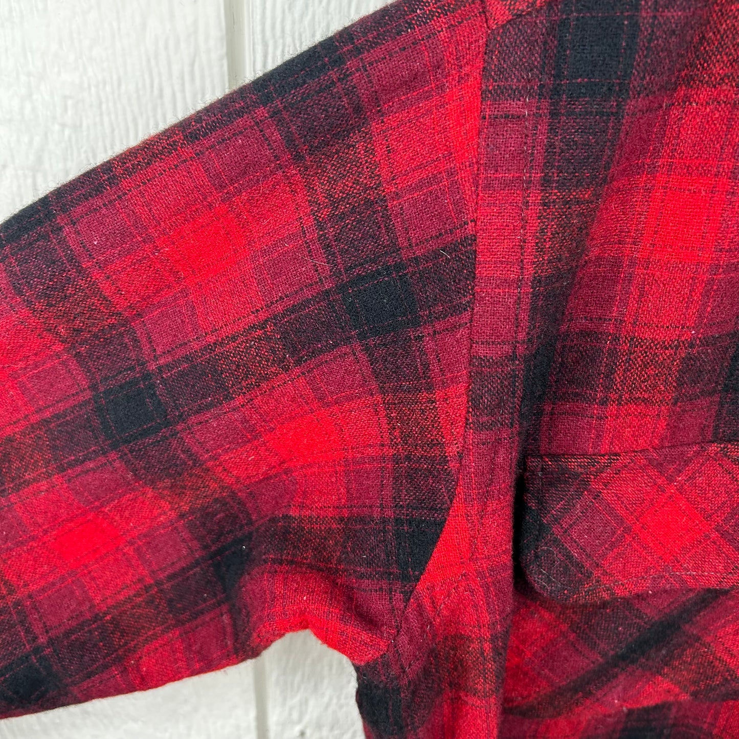 Vintage 80's Sears Plaid Wool Button-Up Flannel (S)