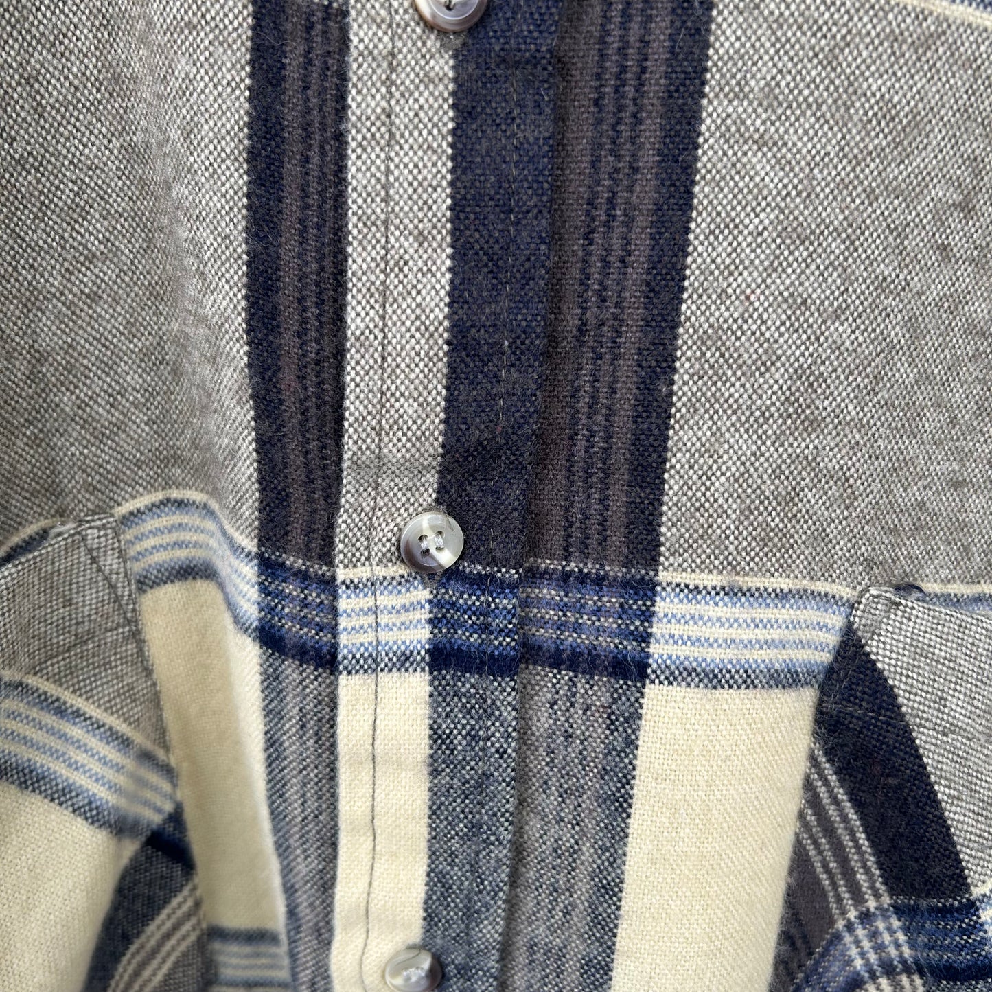 Vintage 90's Yellow Plaid Button-Up Flannel (XL)