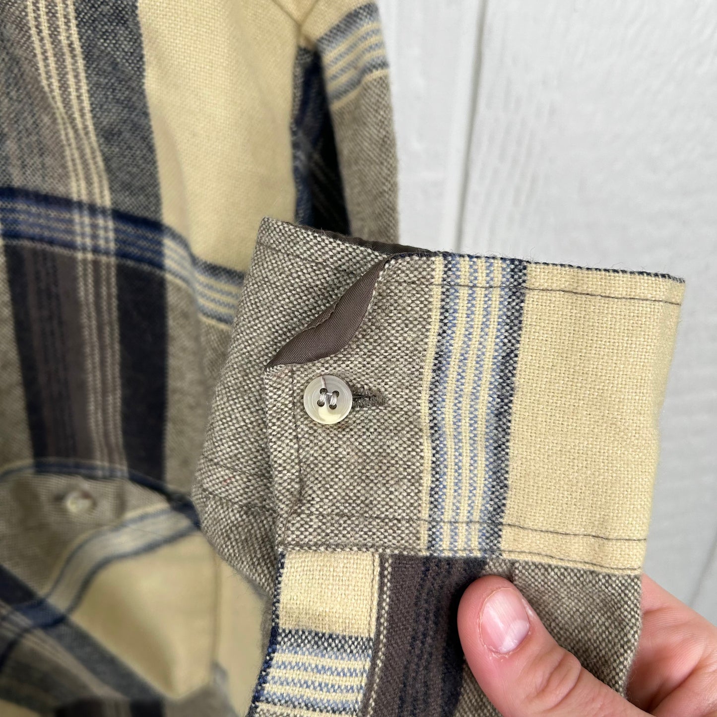 Vintage 90's Yellow Plaid Button-Up Flannel (XL)