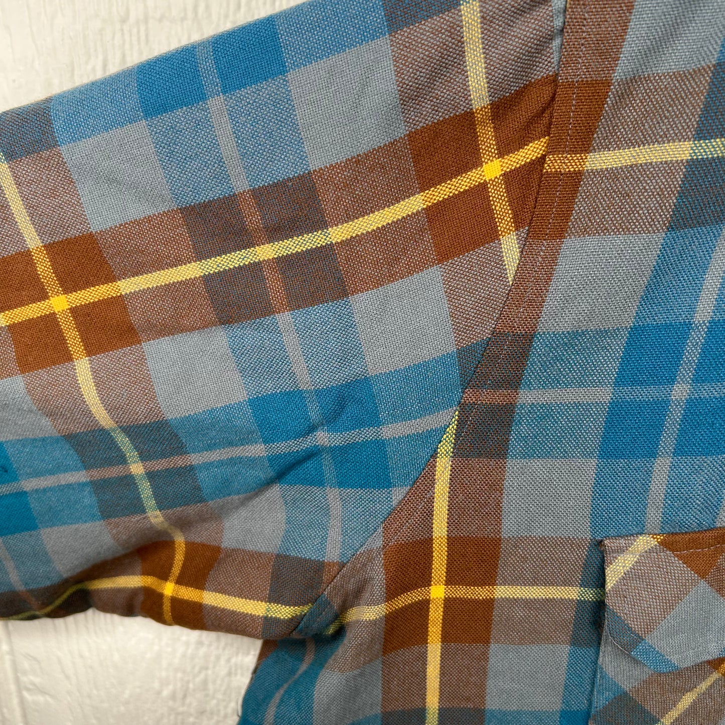 Vintage 90's Heavy Weight Plaid Button-Up Flannel (XL)