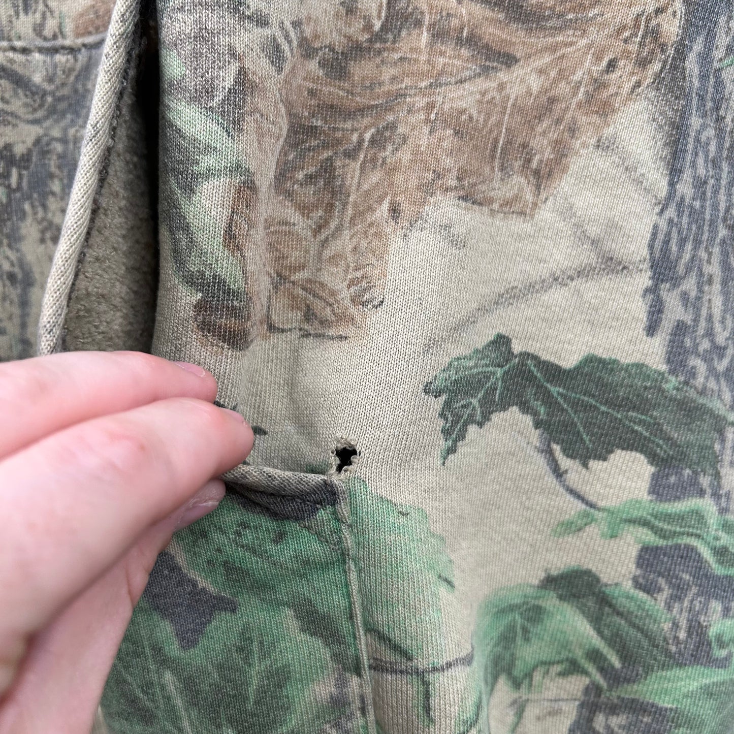 Vintage 90's Faded Camo Quater-Zip Graphic Crewneck (XL)