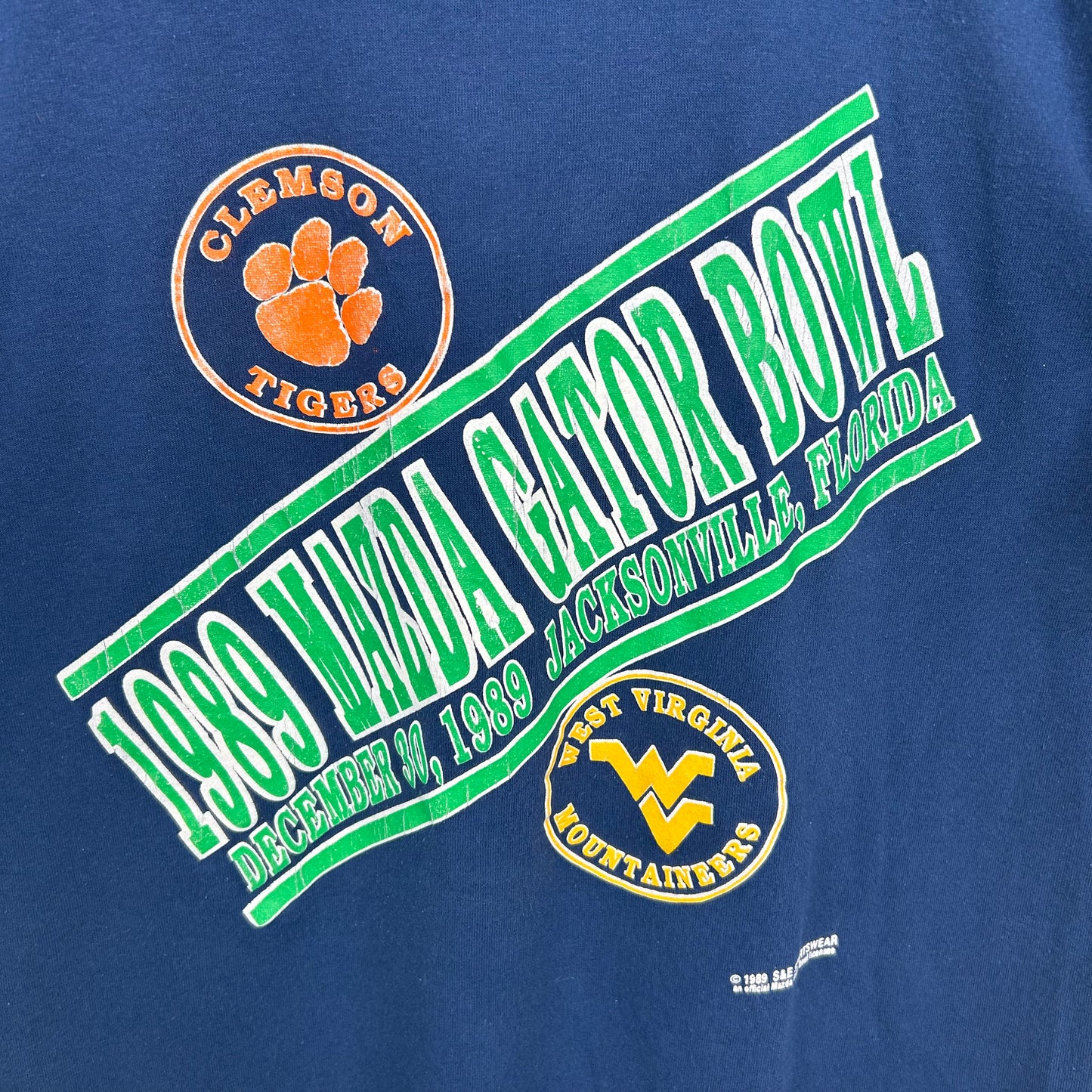 Vintage 1989 Mazda Gator Bowl WVU Mountaineers vs Clemson Tigers Graphic Tee (L)