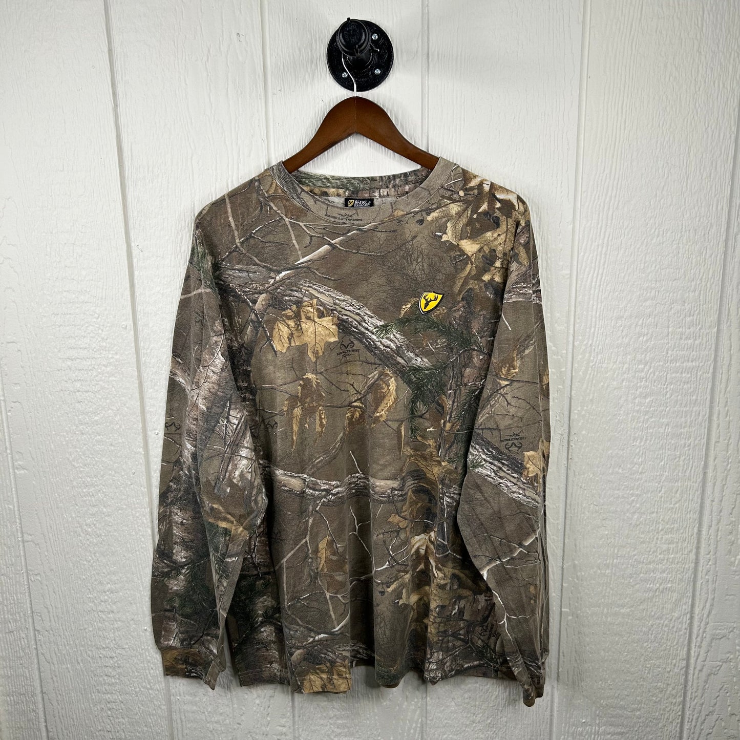 Y2K Realtree Camo Long Sleeve Tee (XL)