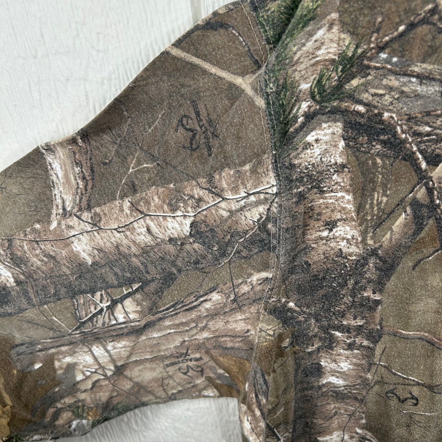 Y2K Realtree Camo Long Sleeve Tee (XL)