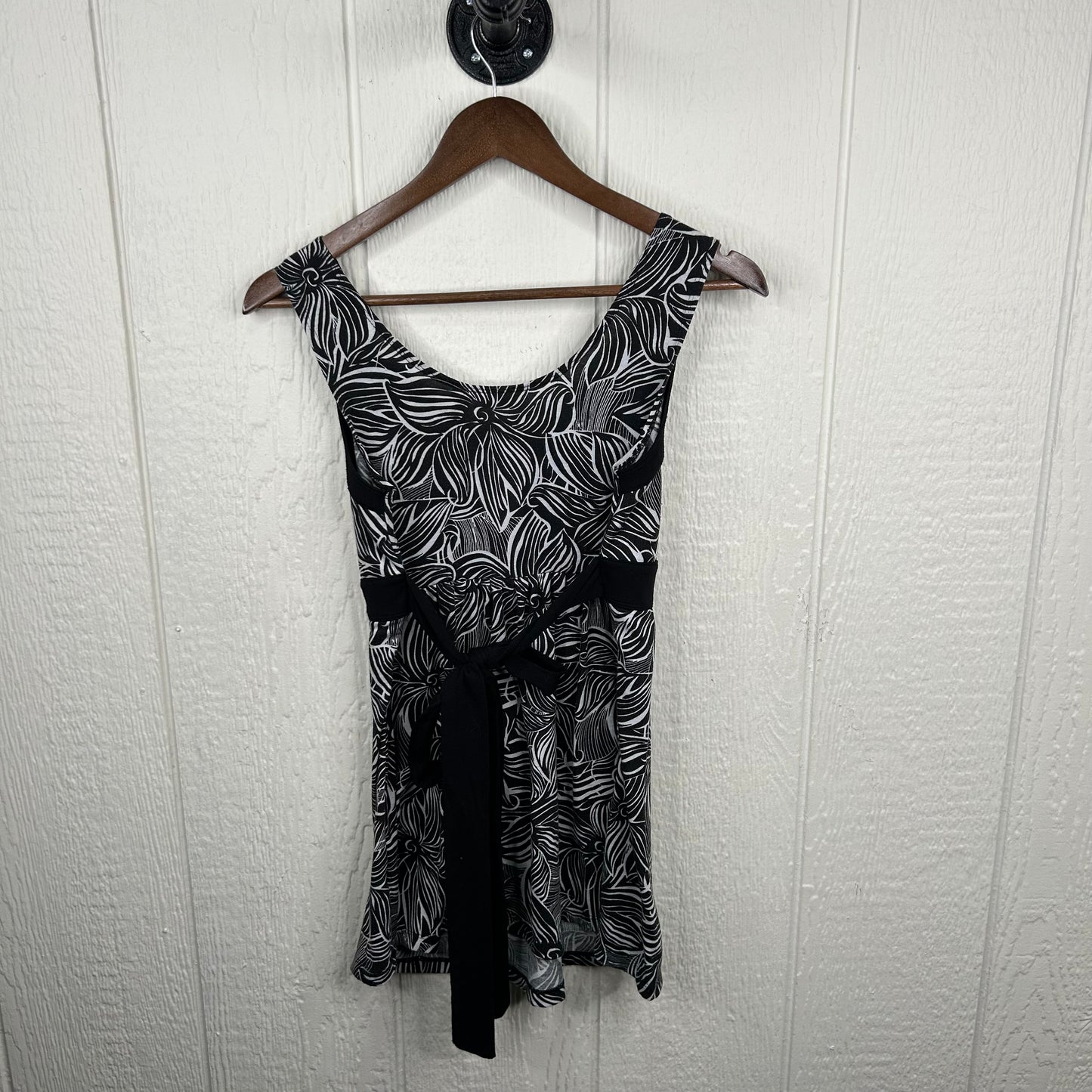 Y2K Black & White Floral Pattern Babydoll Tank (S)