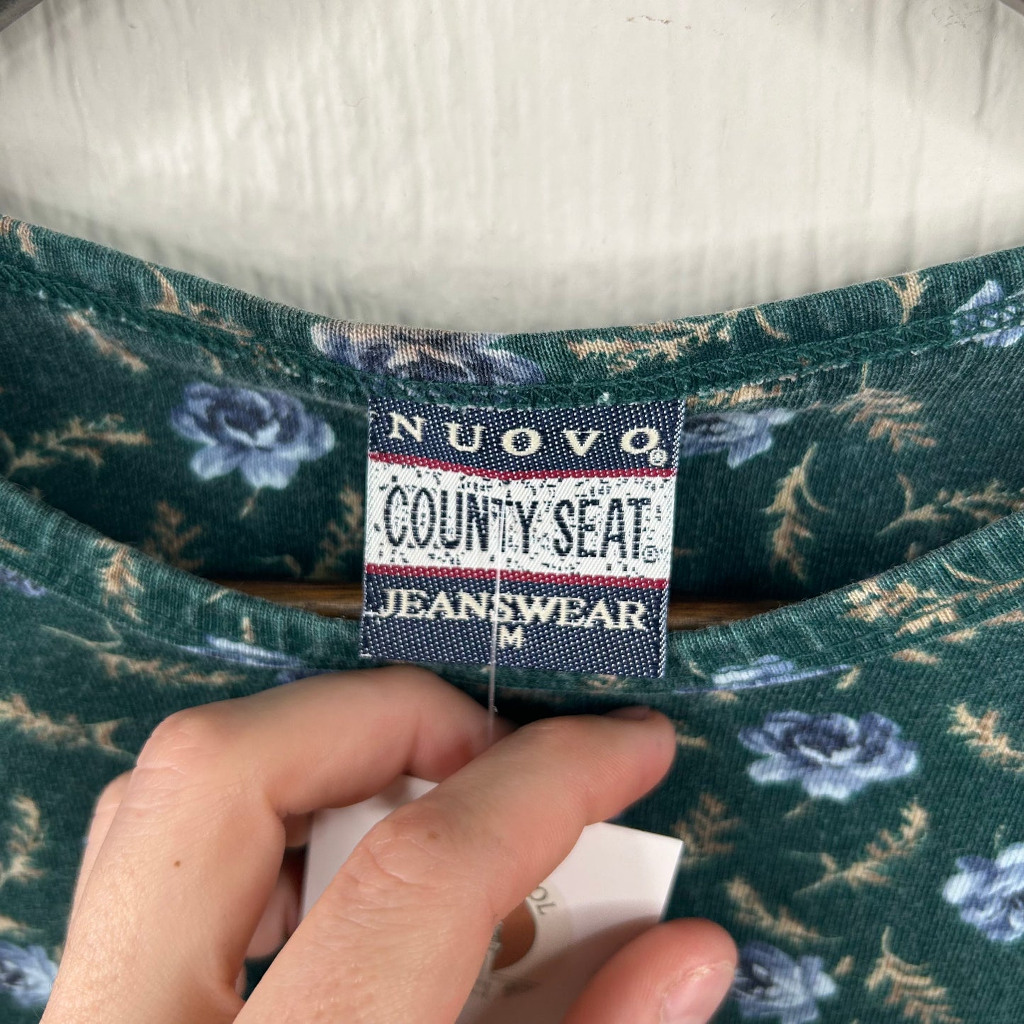 Vintage 90's Blue Flower Pattern Long Sleeve Tee (M)