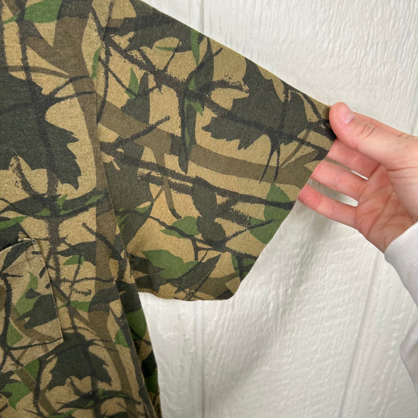 Vintage 90's Camo Tee (M)