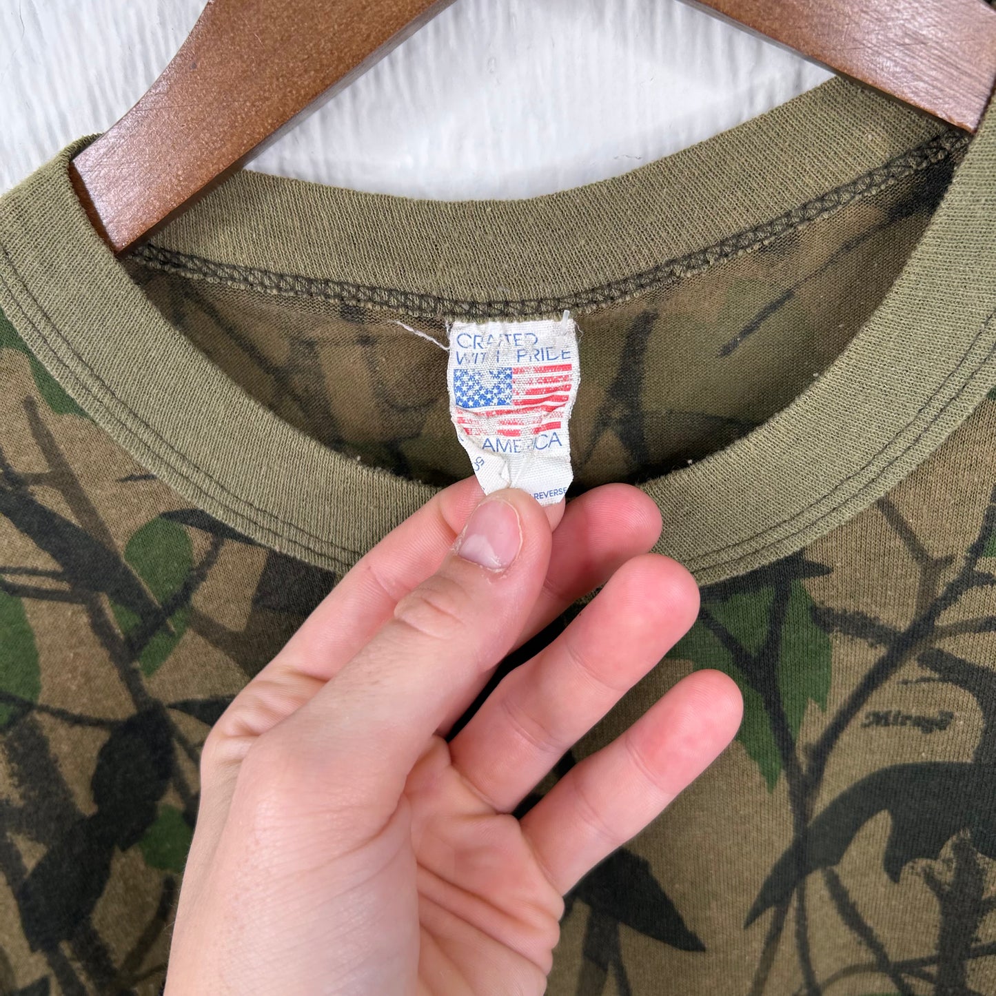 Vintage 90's Camo Tee (M)