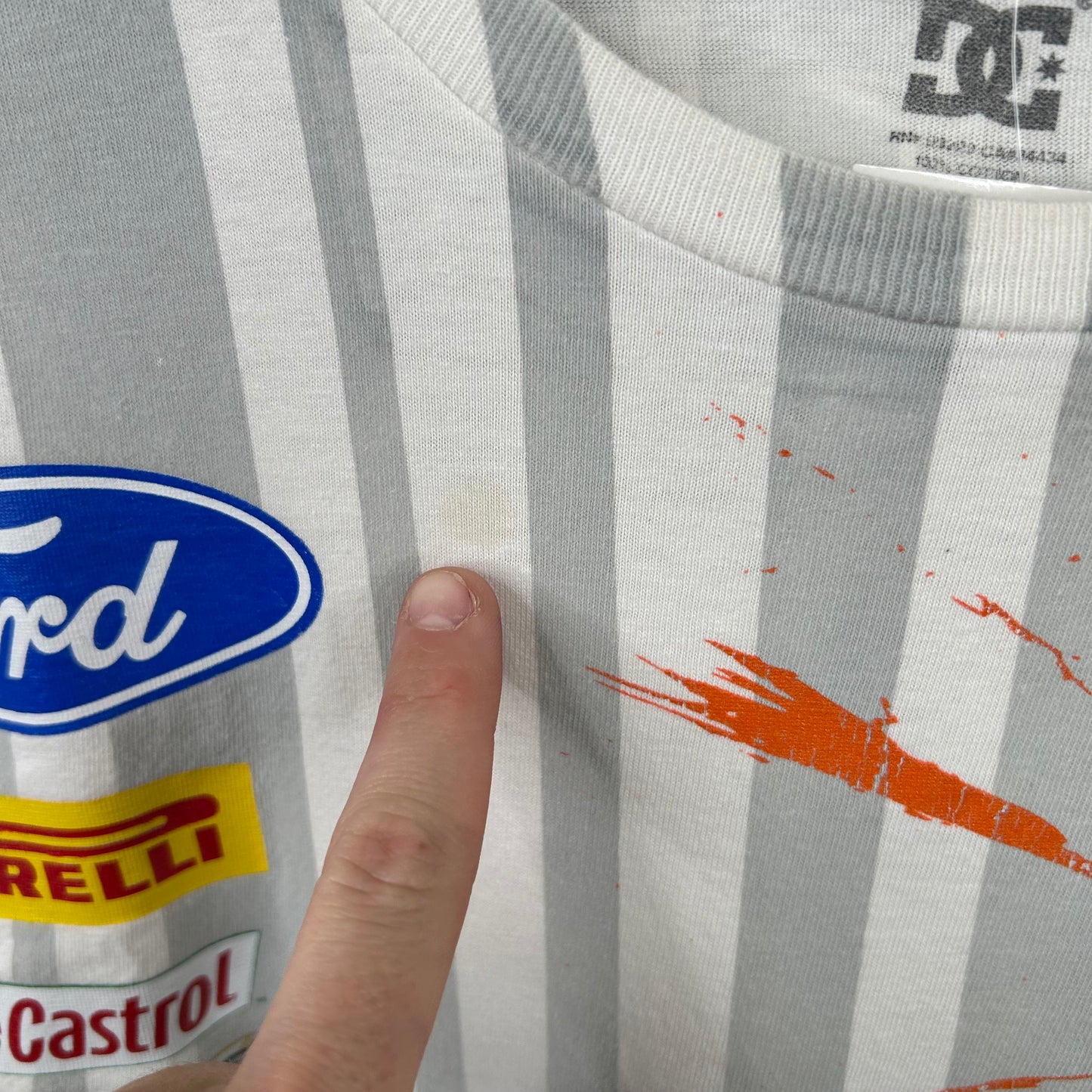 Y2L DC Racing Logo Graphic Tee (XL)