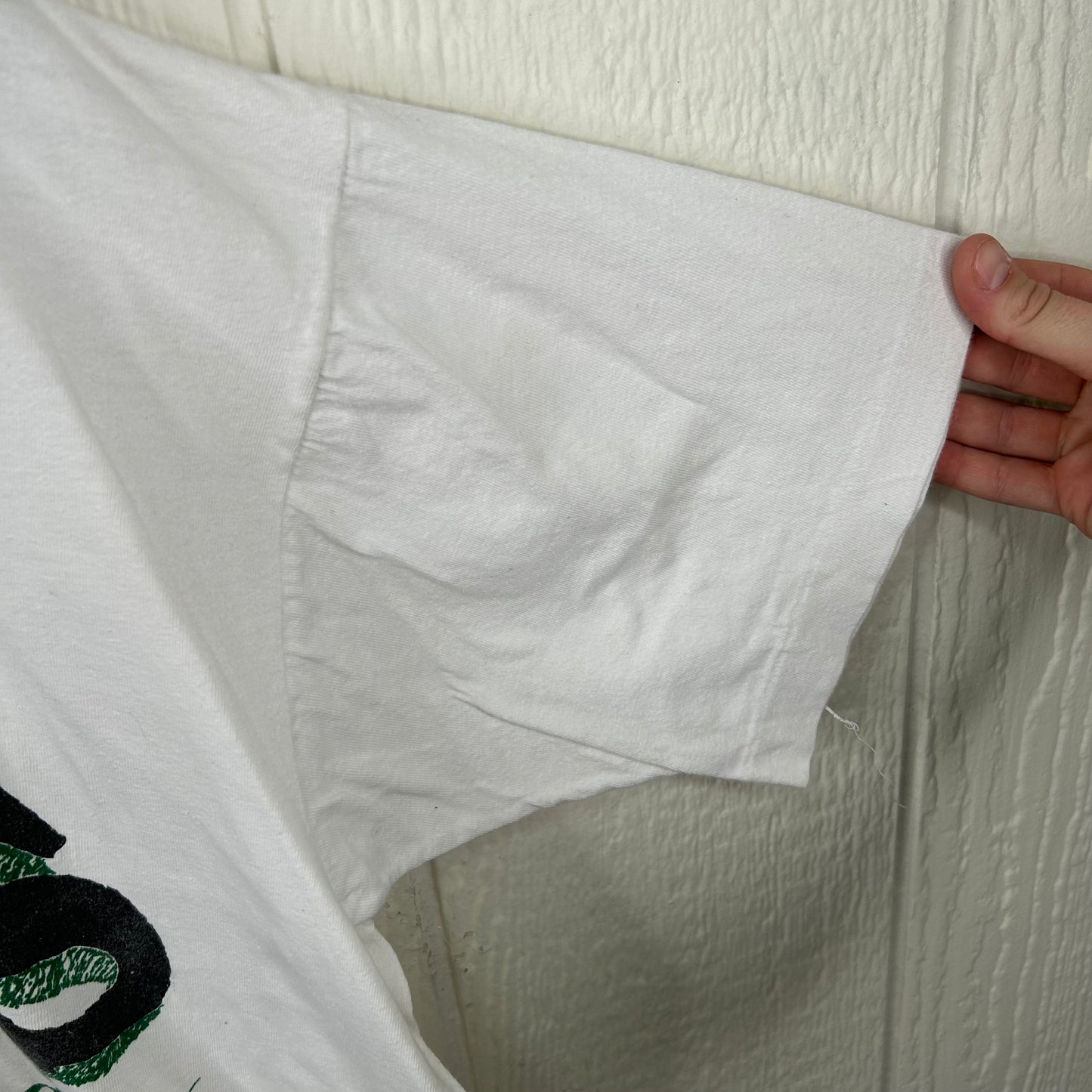 Vintage 90's Guess Jeans Graphic Tee (L)