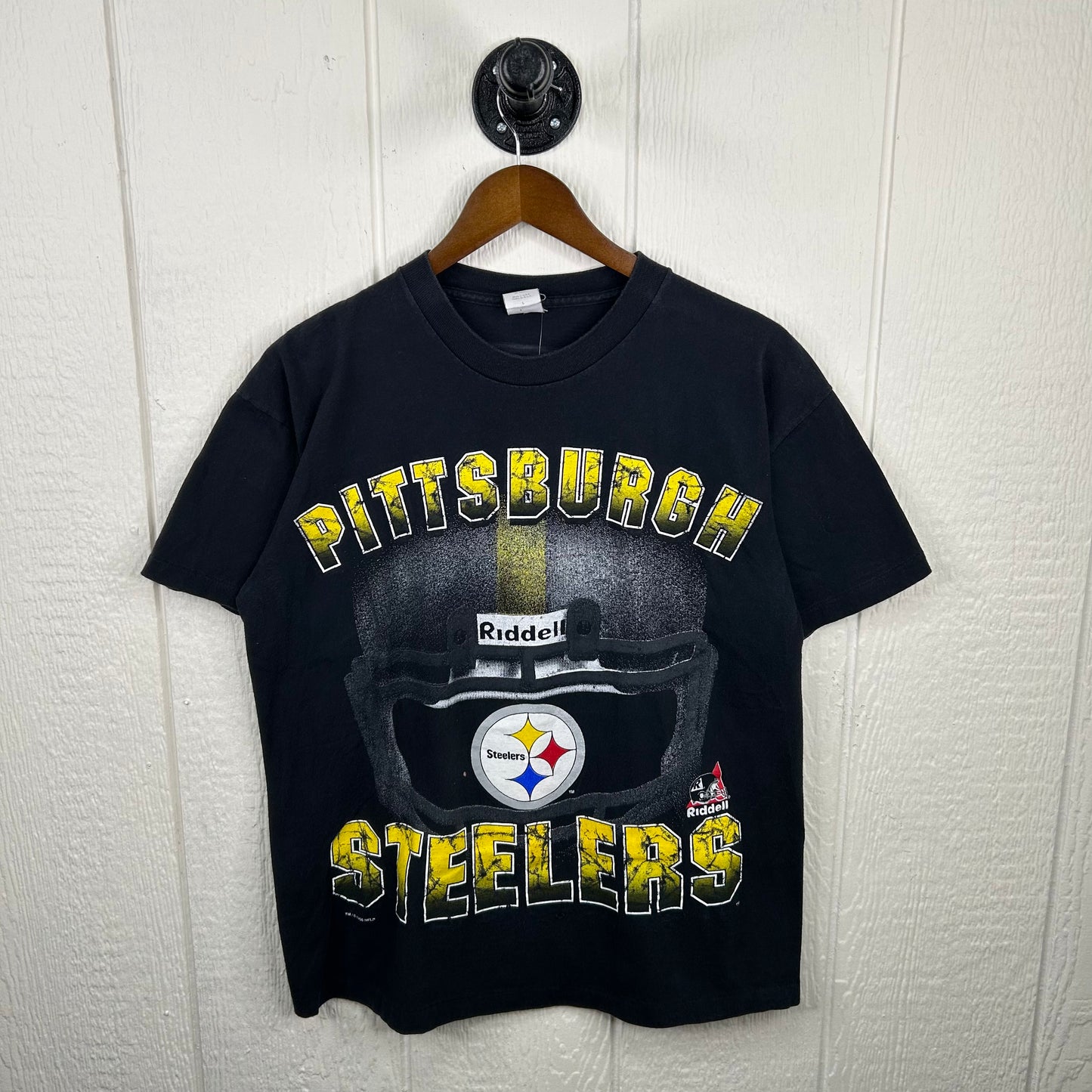 Vintage 1996 Pittsburgh Steelers Football Helmet Graphic Tee (L)