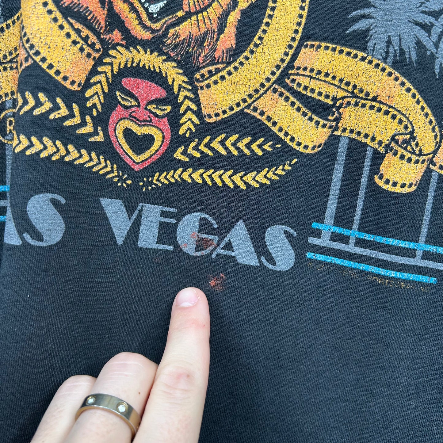 Vintage 90's MGM Las Vegas Lion Graphic Tee (XL)