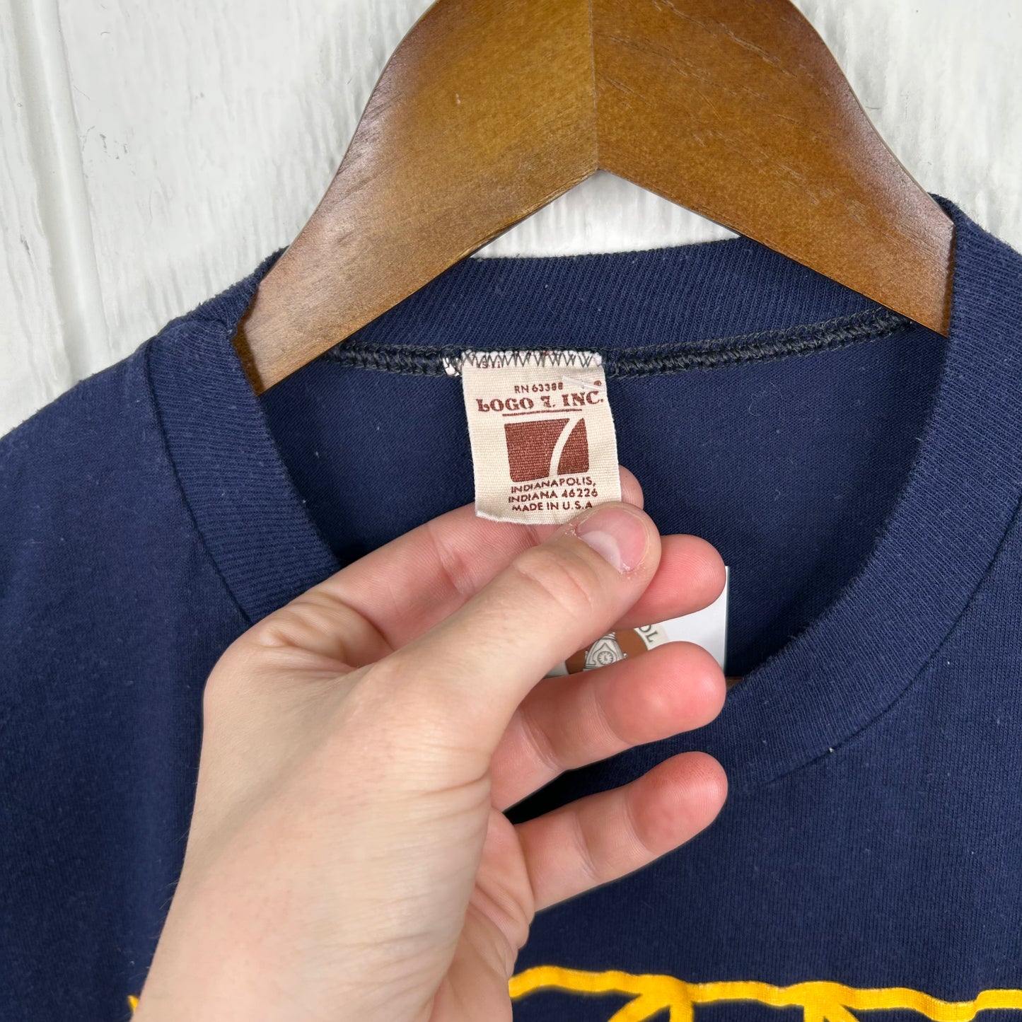 Vintage 80's West Virginia Graphic Print Tee (M)