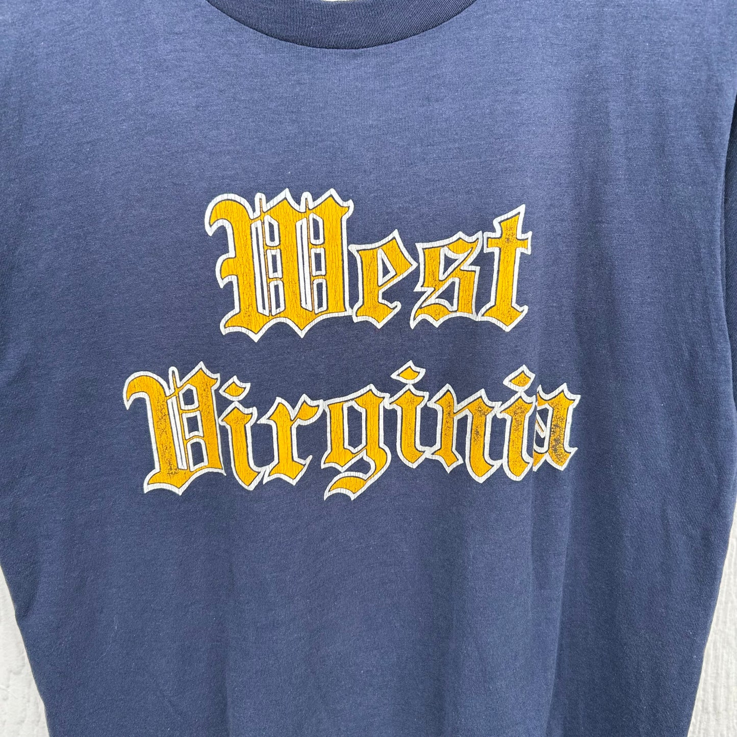 Vintage 80's West Virginia Script Print Graphic Tee (L)