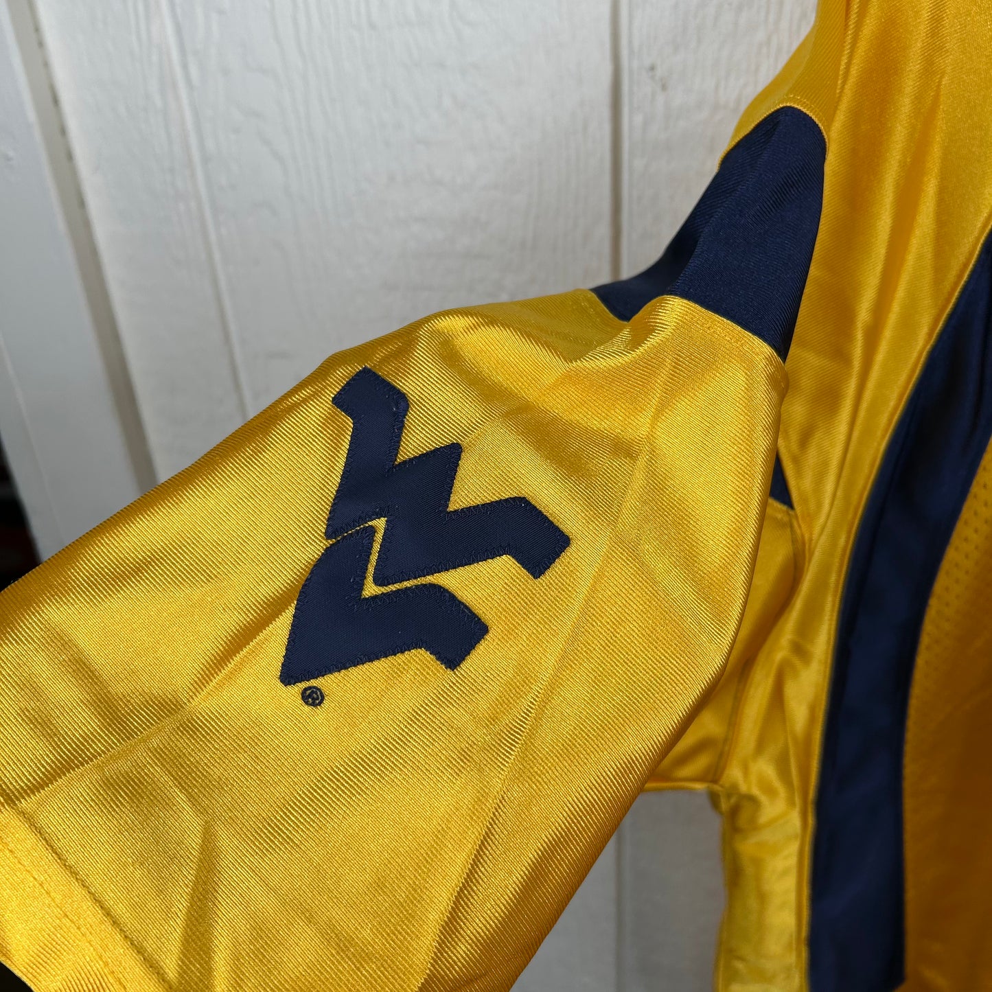 Y2K WVU Number 10 Gold Nike Football Jersey (XL)