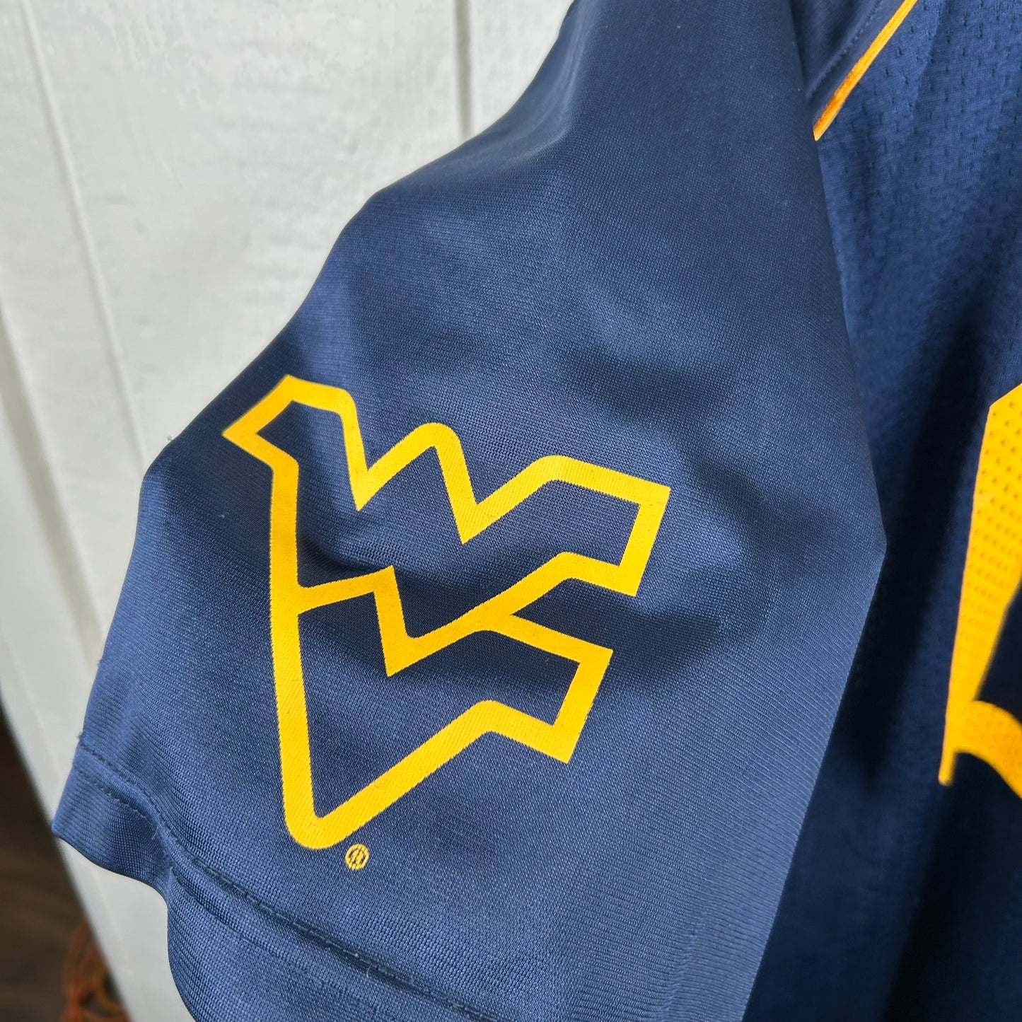 Y2K WVU Mountaineers Number 67 Football Jersey (XL)