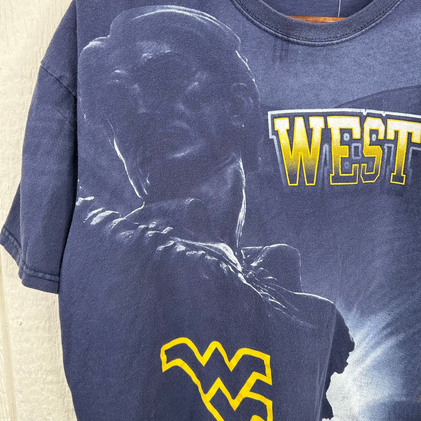Vintage 90's West Virginia Mountaineers All Over Print Graphic Tee (L)