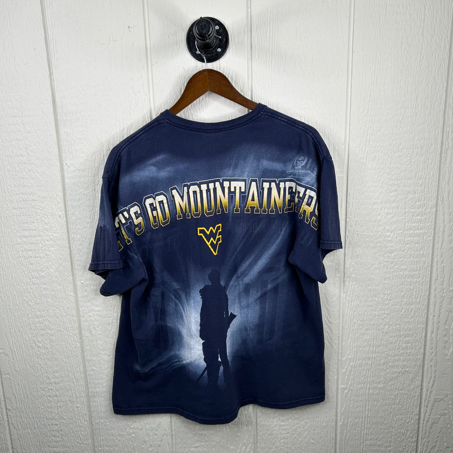 Vintage 90's West Virginia Mountaineers All Over Print Graphic Tee (L)