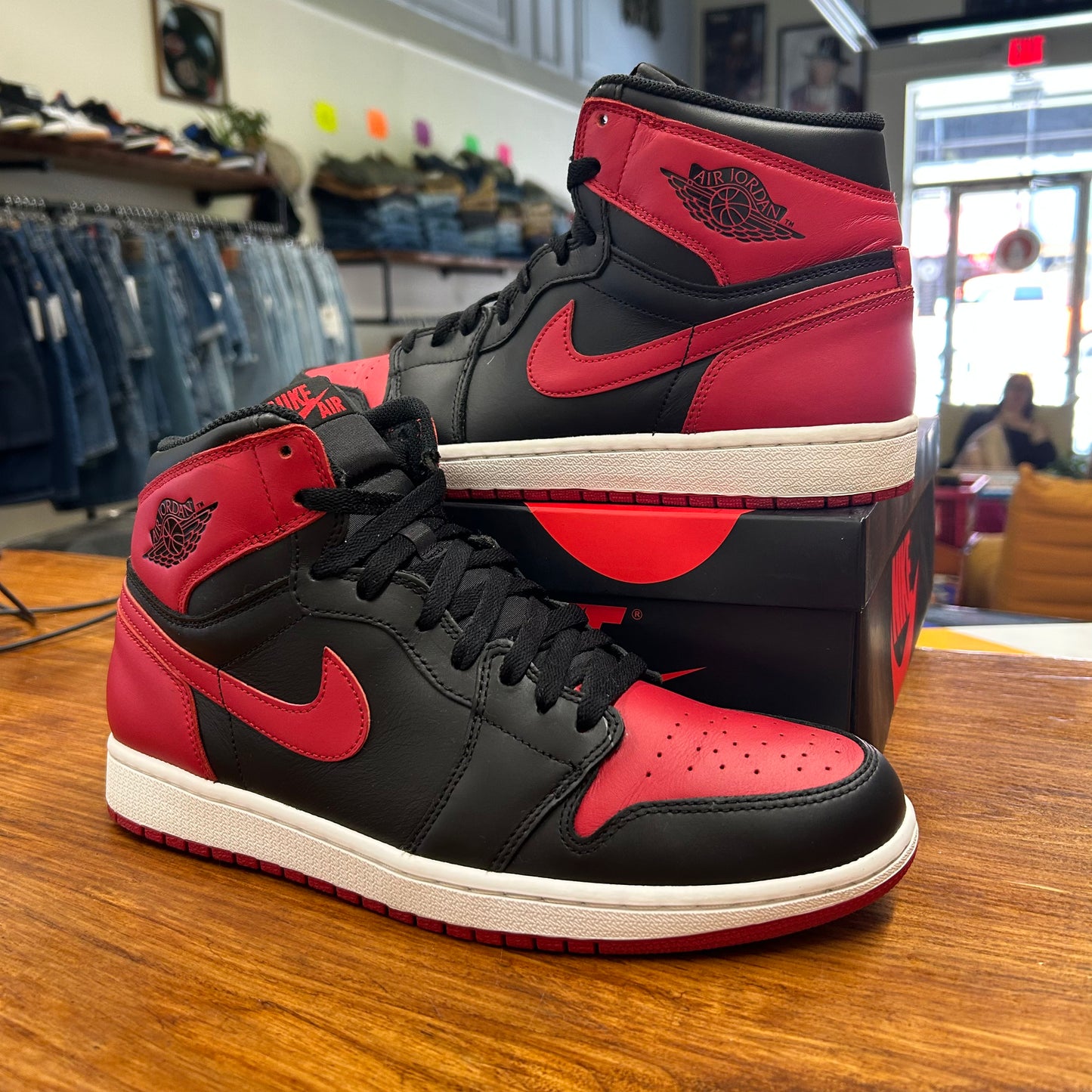 Jordan 1 High Bred 2013 - Used - 10.5 Men's