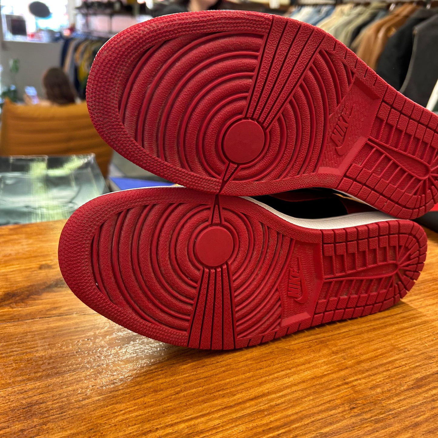 Jordan 1 High Bred 2013 - Used - 10.5 Men's