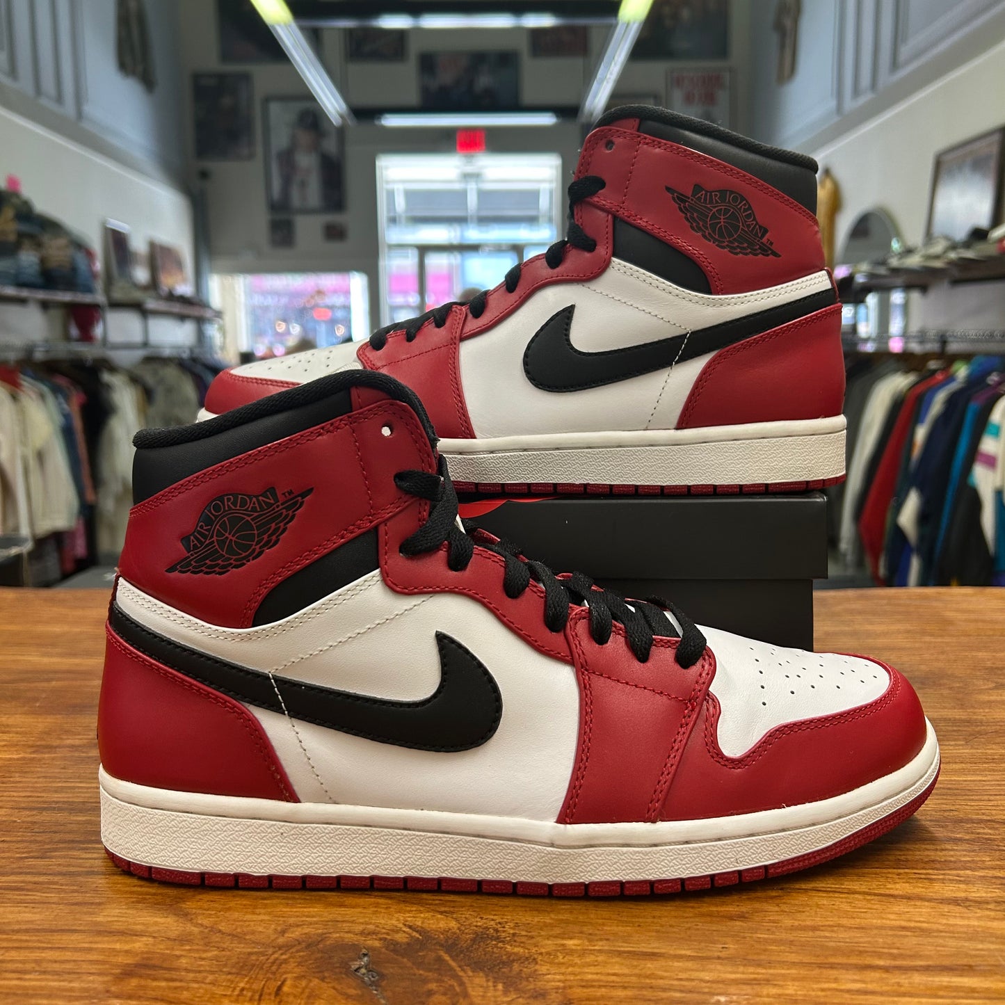 Jordan 1 High Chicago 2013 - Used - 10 Men's